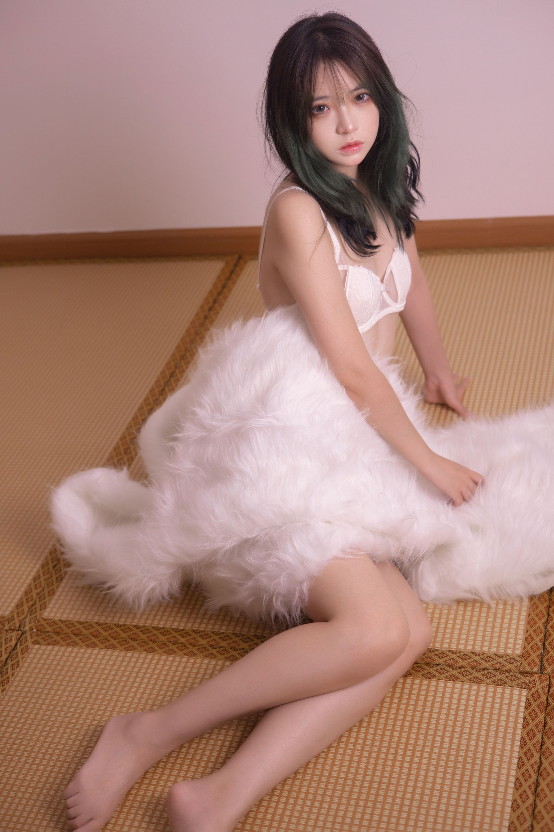 疯猫ss – 2022夏日限定 毛绒毯 [20P]-66COS