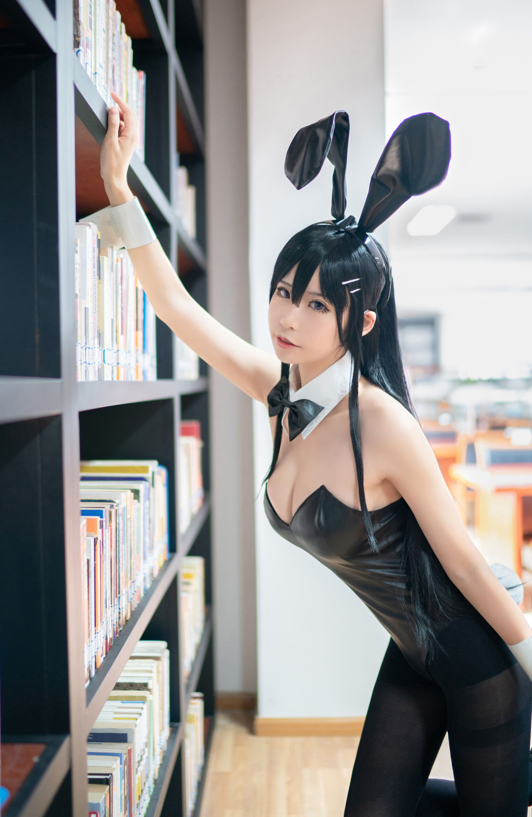 动漫博主爱老师_PhD – 兔女郎学姐 [8P]-66COS