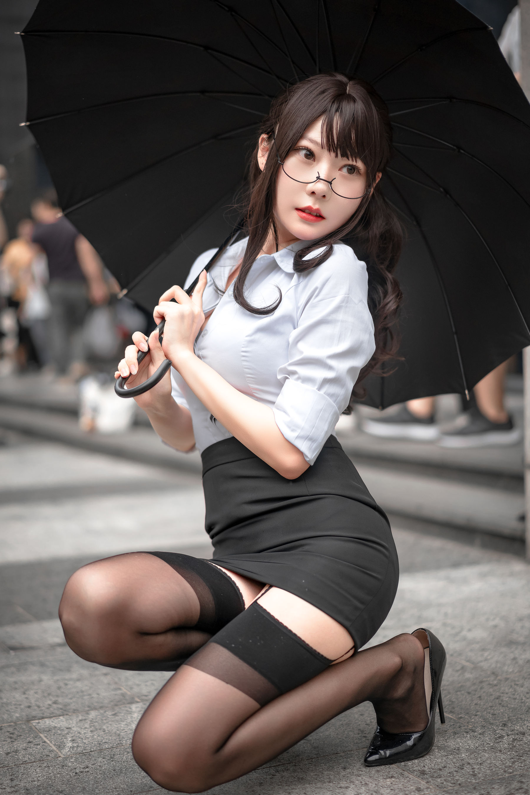 香草喵露露 – 丝袜西装诱惑 [24P]-66COS