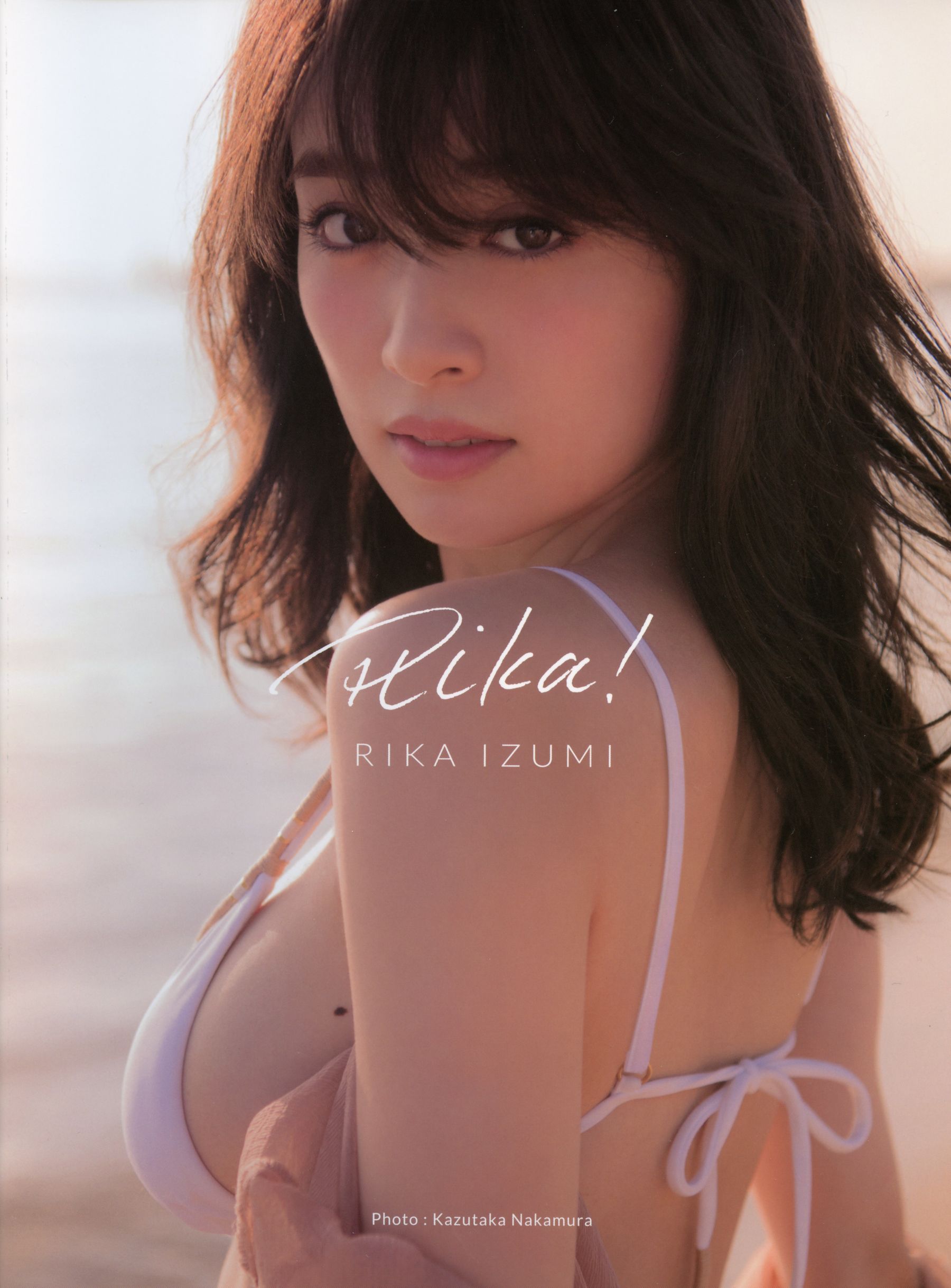 Rika Izumi 泉里香 1st Photobook「Rika!」 [126P]-66COS