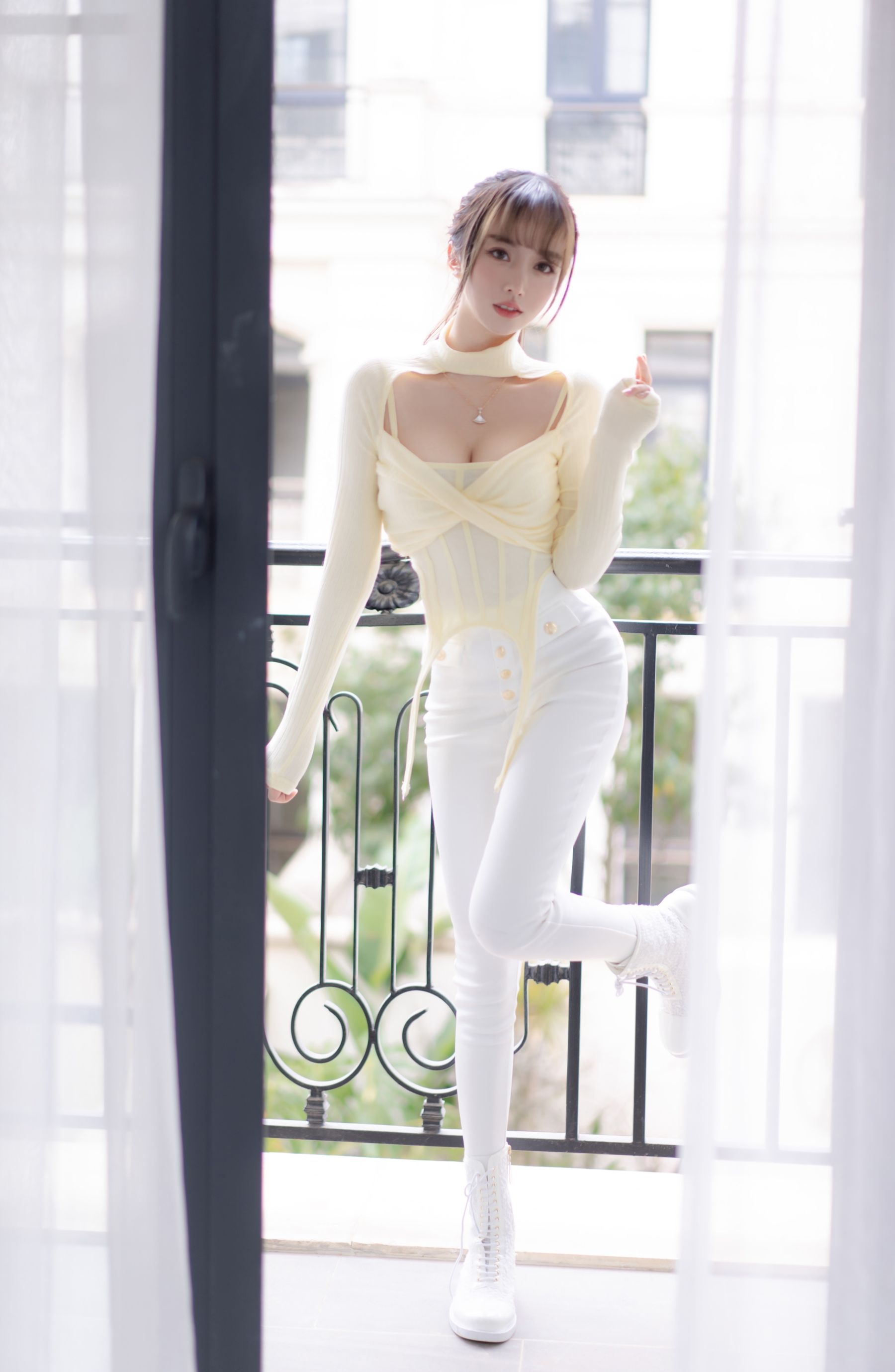 斗鱼米线线sama – 强制瑟瑟 [66P]-66COS