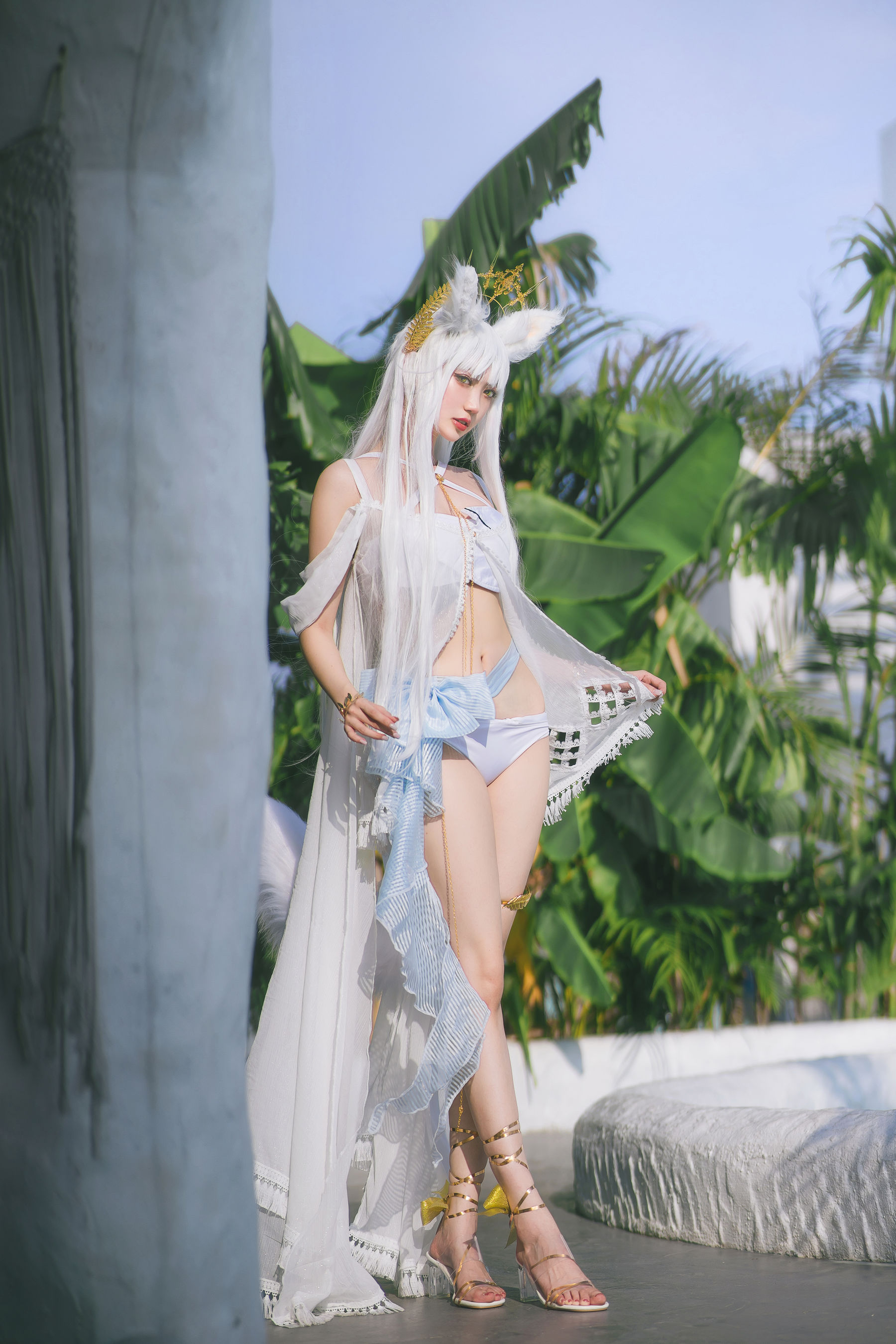 周叽是可爱兔兔 – 白金泳装 [23P]-66COS