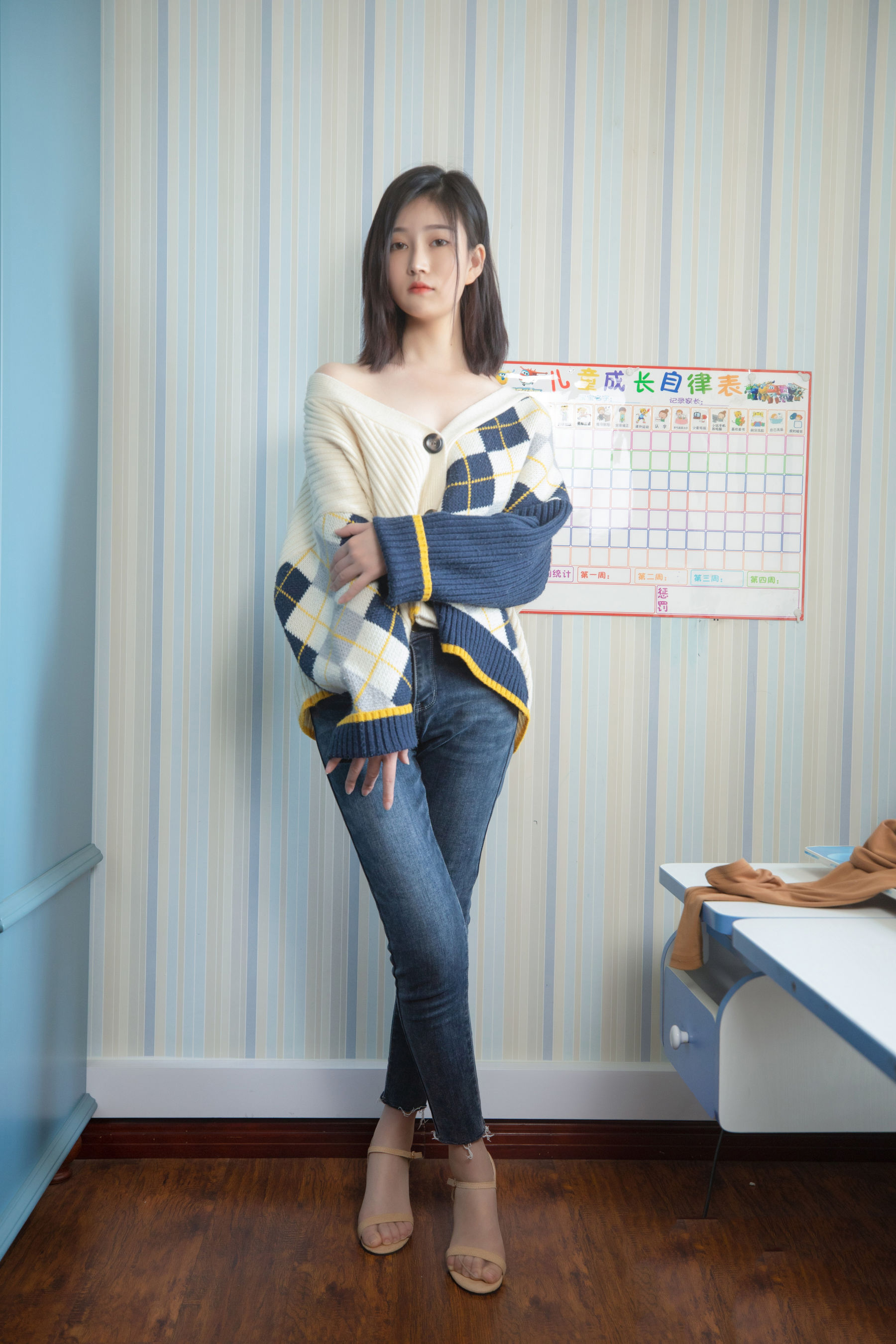 Nnian – 子然 [57P]-66COS