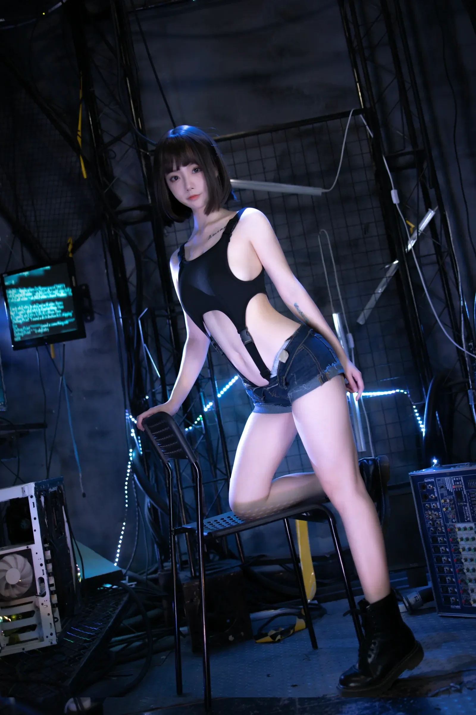 桃良阿宅 – 危机 [50P]-66COS