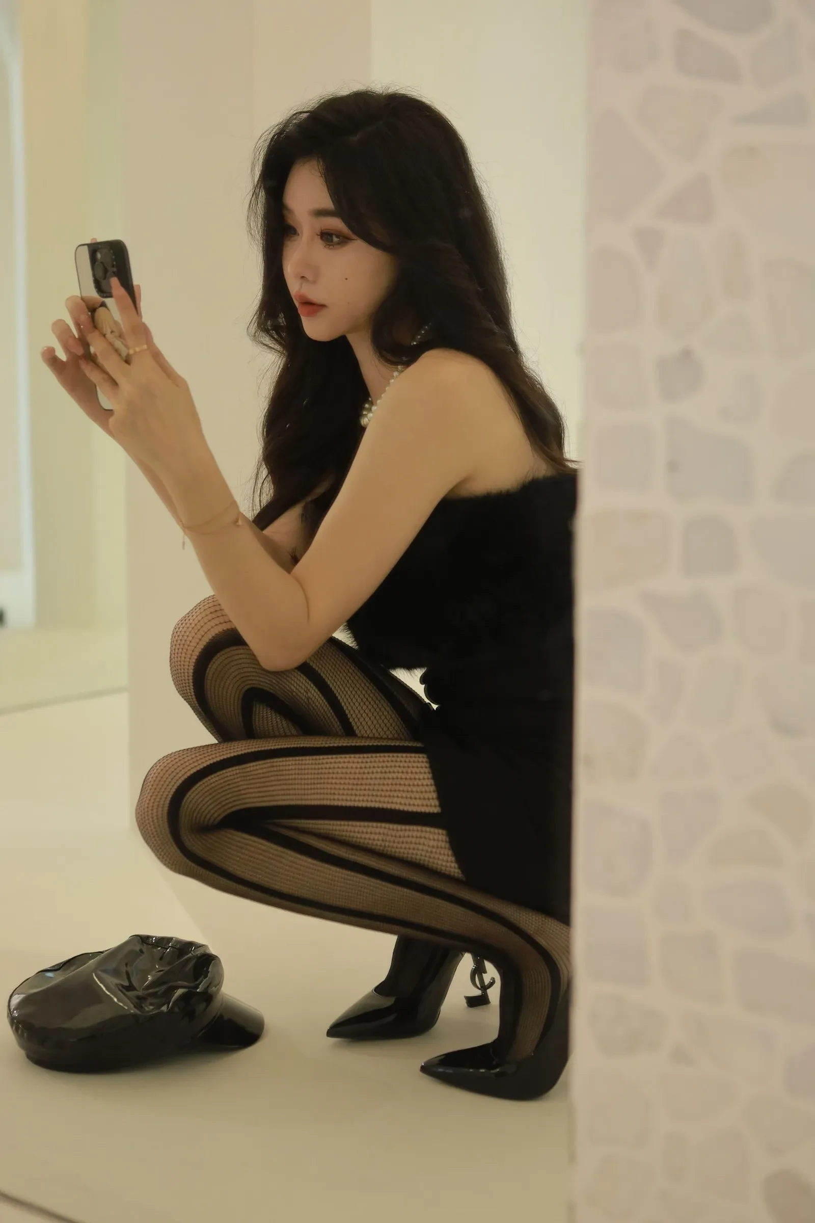 Sia不吃鱼 – 虾线黑丝 [51P] 插图3