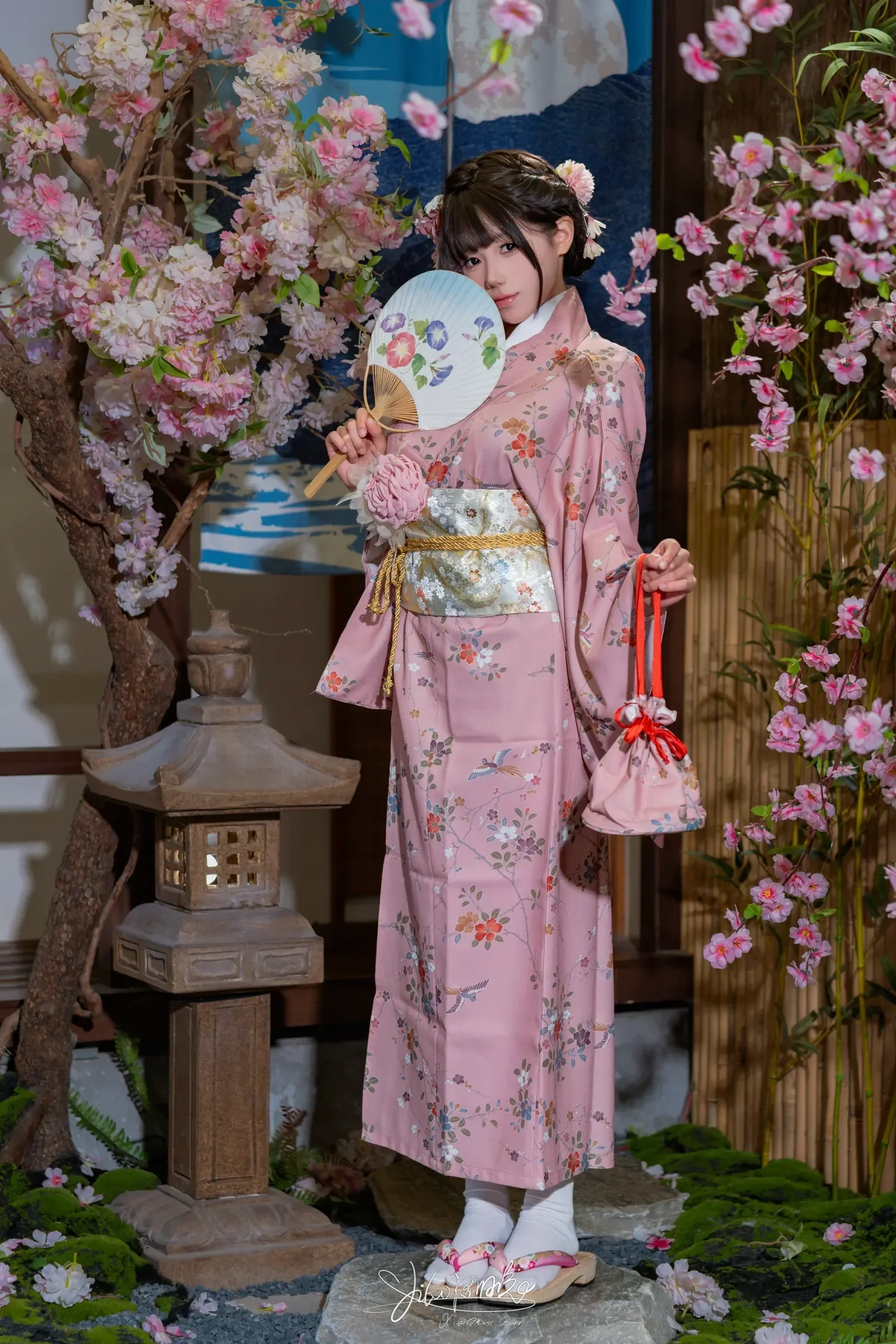 咬一口兔娘 -『温泉の女将』燕无歇 [77P] 插图2