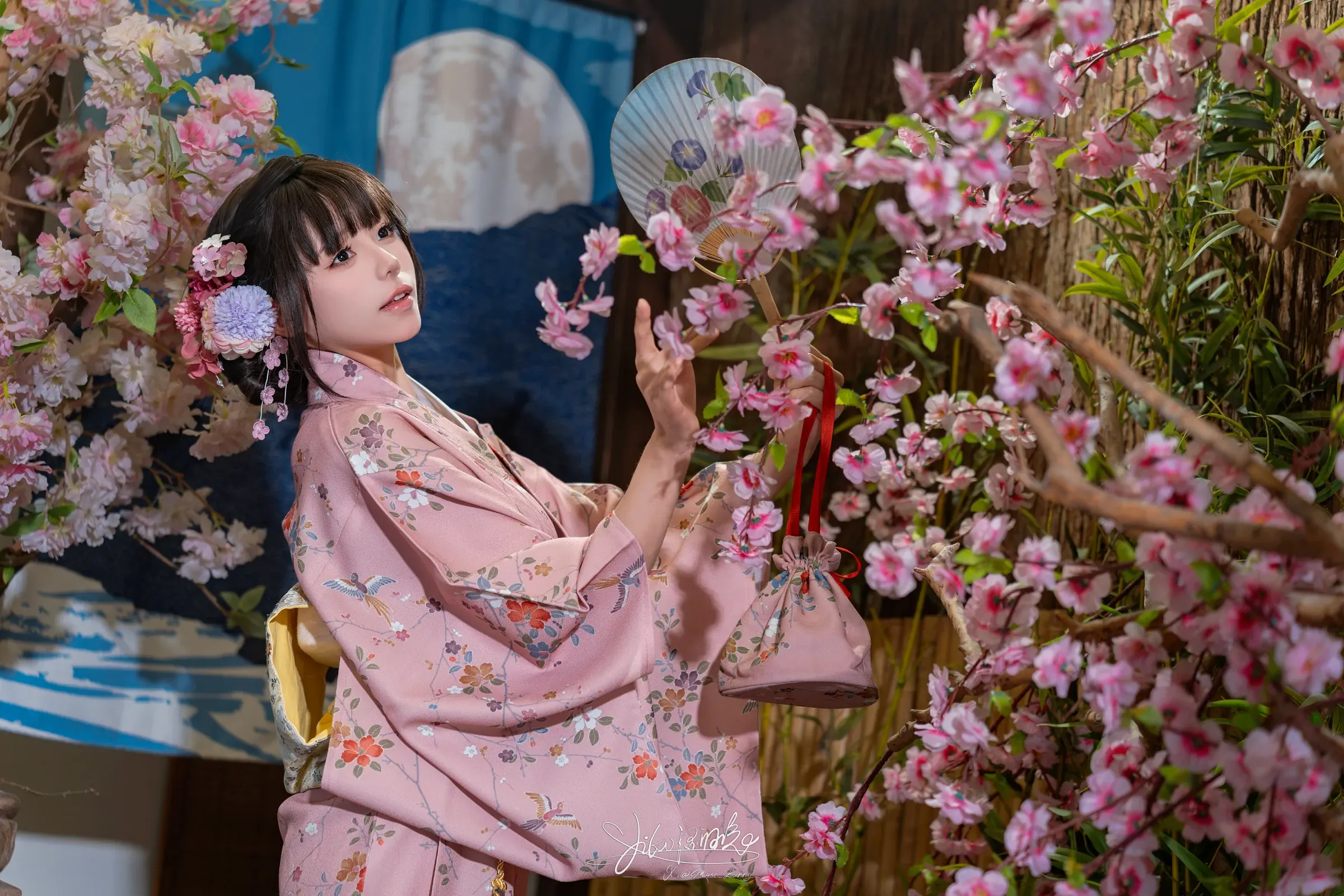 咬一口兔娘 -『温泉の女将』燕无歇 [77P] 插图3