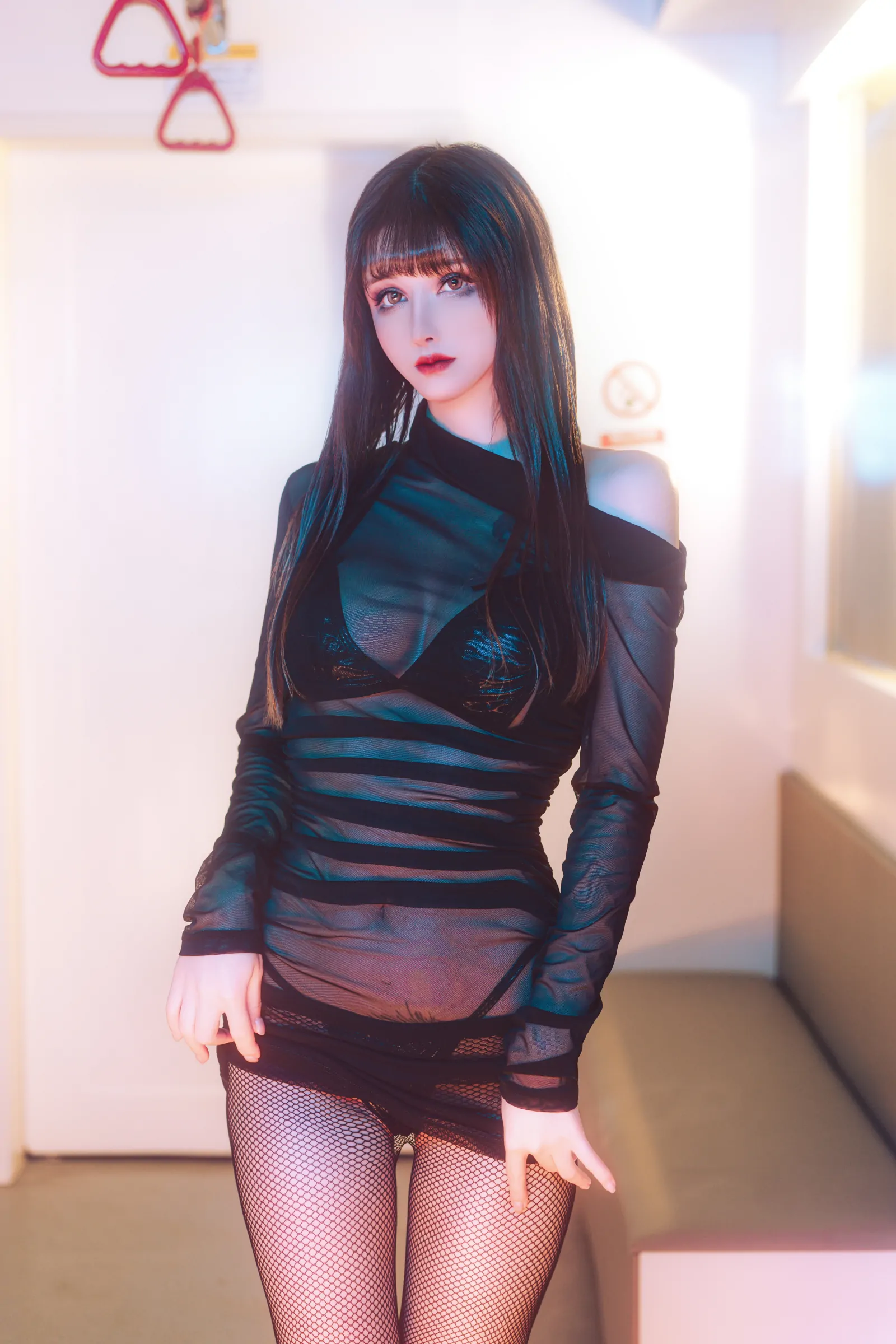 鹿八岁baby - 地铁の调教 [67P] 插图2