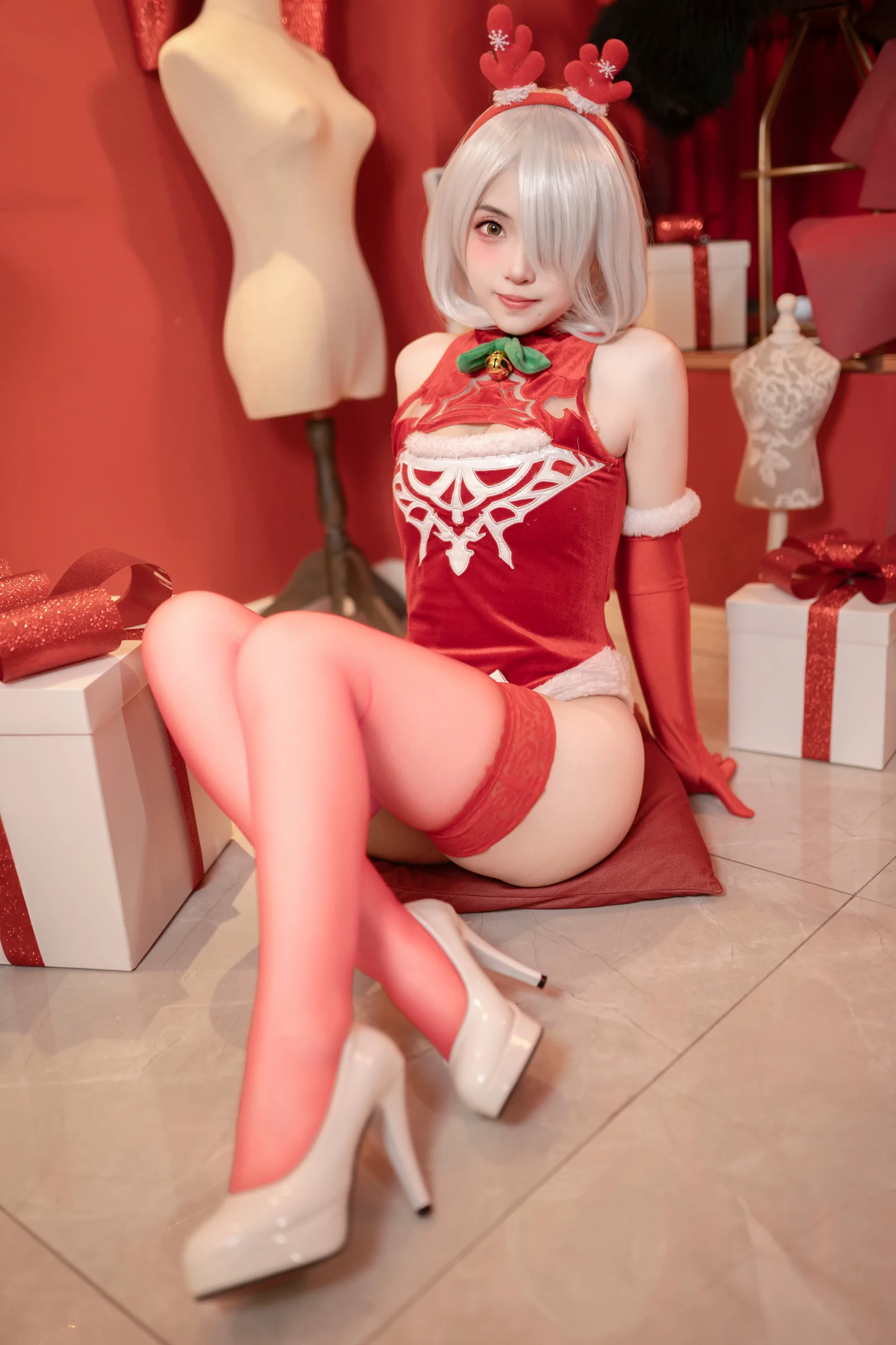 Bangni邦尼 – 圣诞尼尔 [105P]-66COS