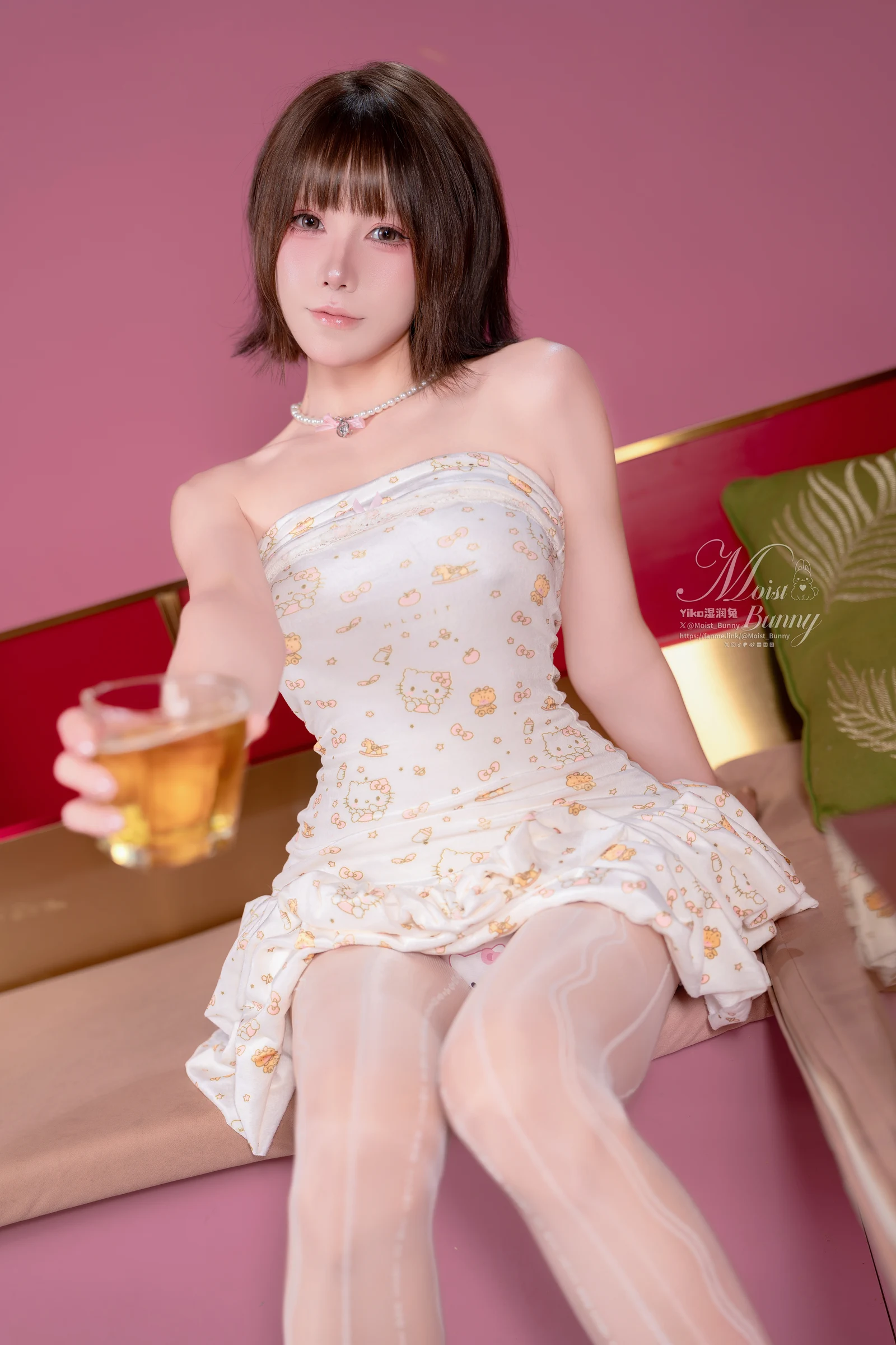 咬一口兔娘(黏黏团子兔) – 2025年11月作品『公主小妹』[95P]-66COS