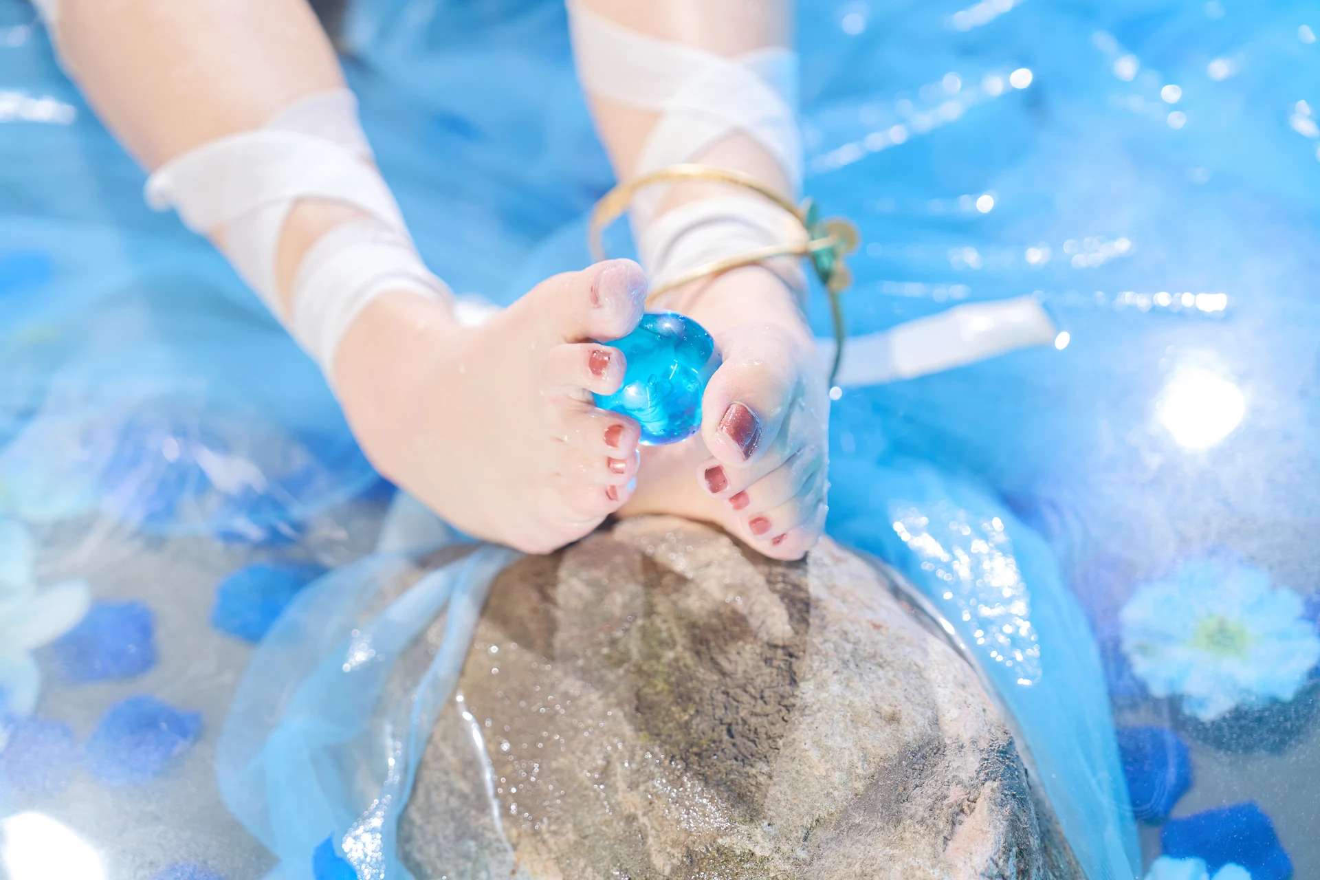 阿薰kaOri – 鸣潮 谕女尤诺 玉足篇 [92P] 插图3