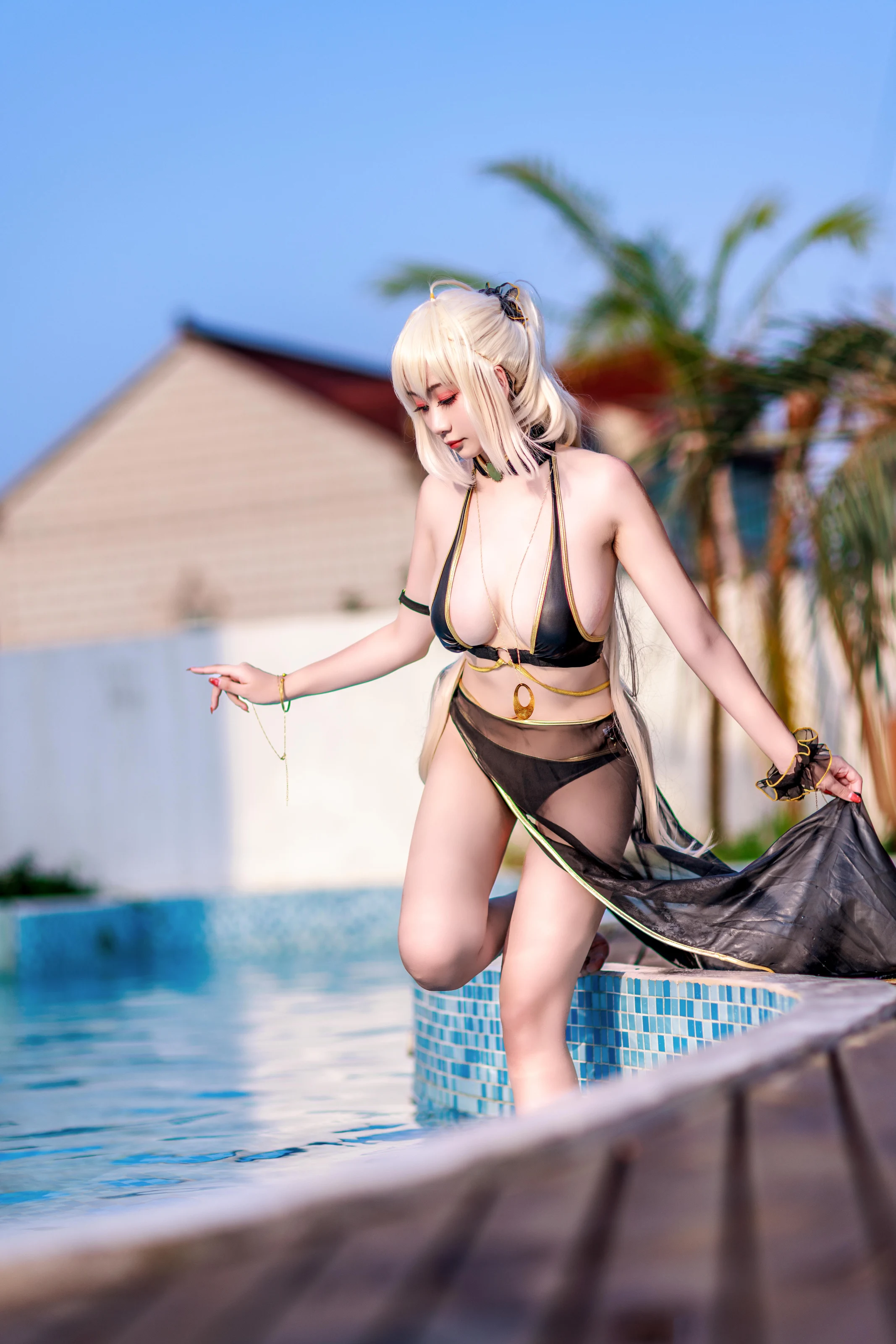 阿雪雪 – FGO 黑贞泳装 [84P]-66COS