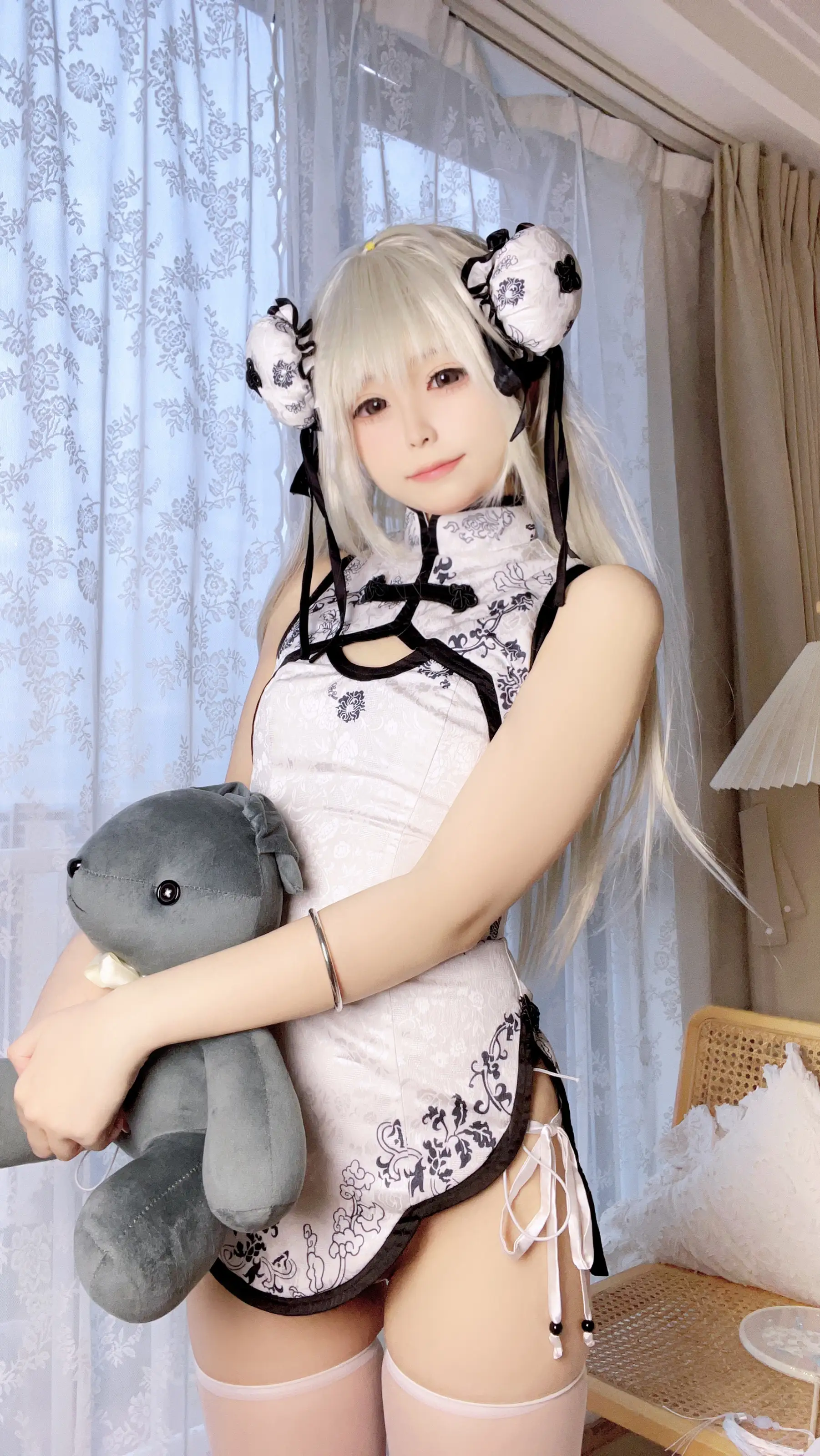 Quan冉有点饿 – 缘之空 穹妹旗袍自拍 [27P] 插图3