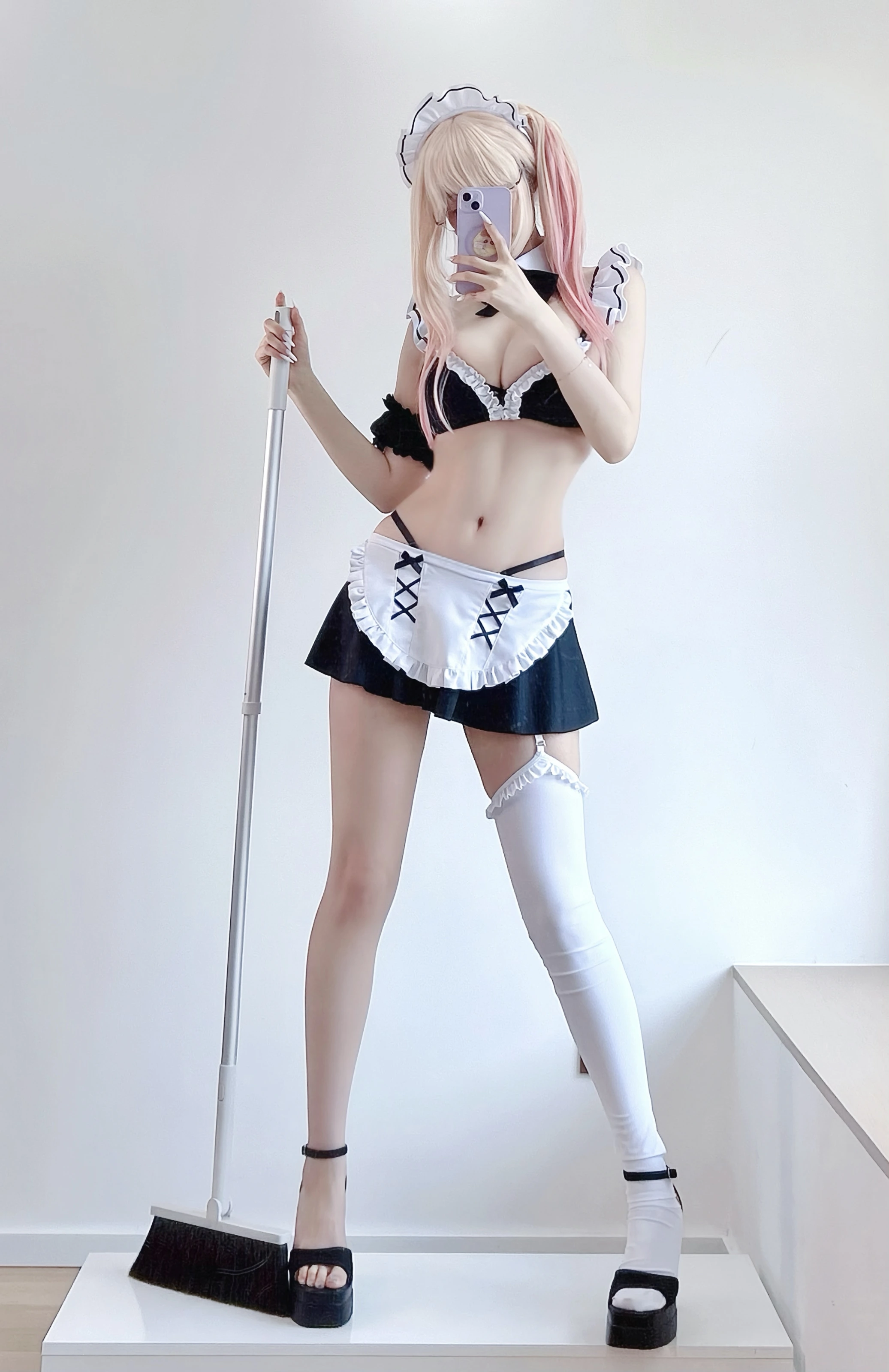 白银81 – Fantia 2025年11月会员合集 [121P] 插图6