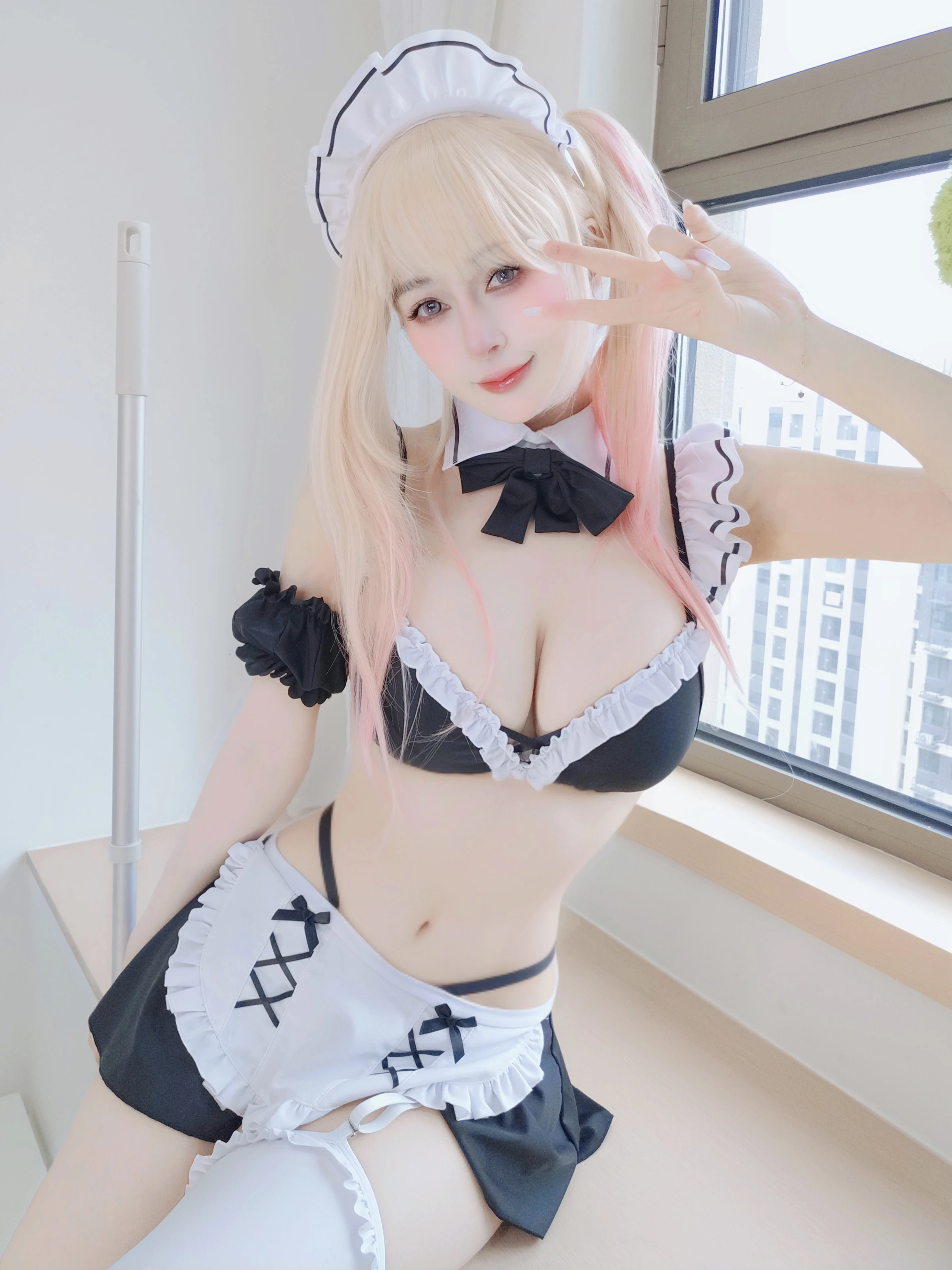 白银81 – Fantia 2025年12月会员合集(15期) [144P] 插图3