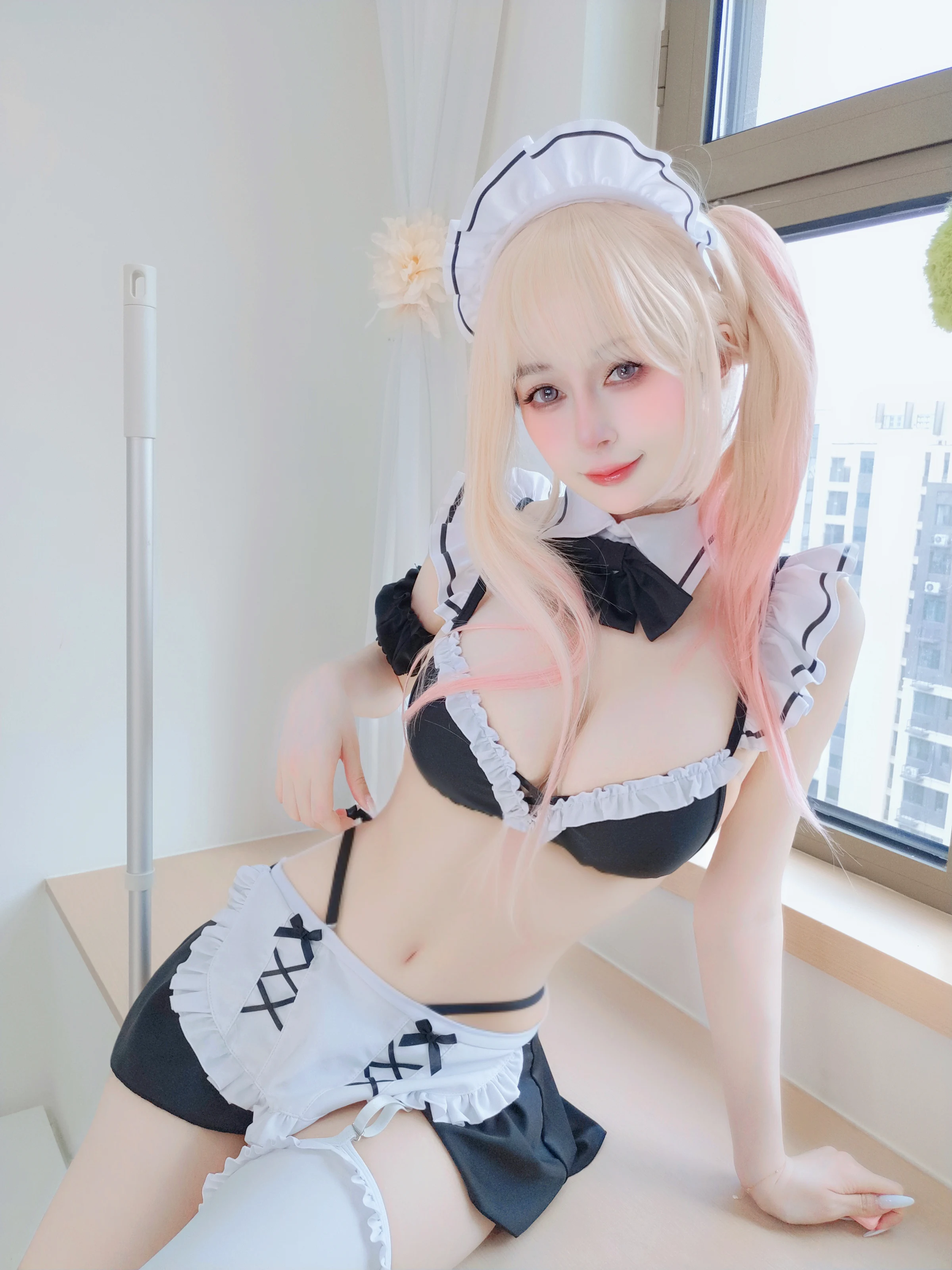 白银81 – Fantia 2025年12月会员合集(15期) [144P] 插图2