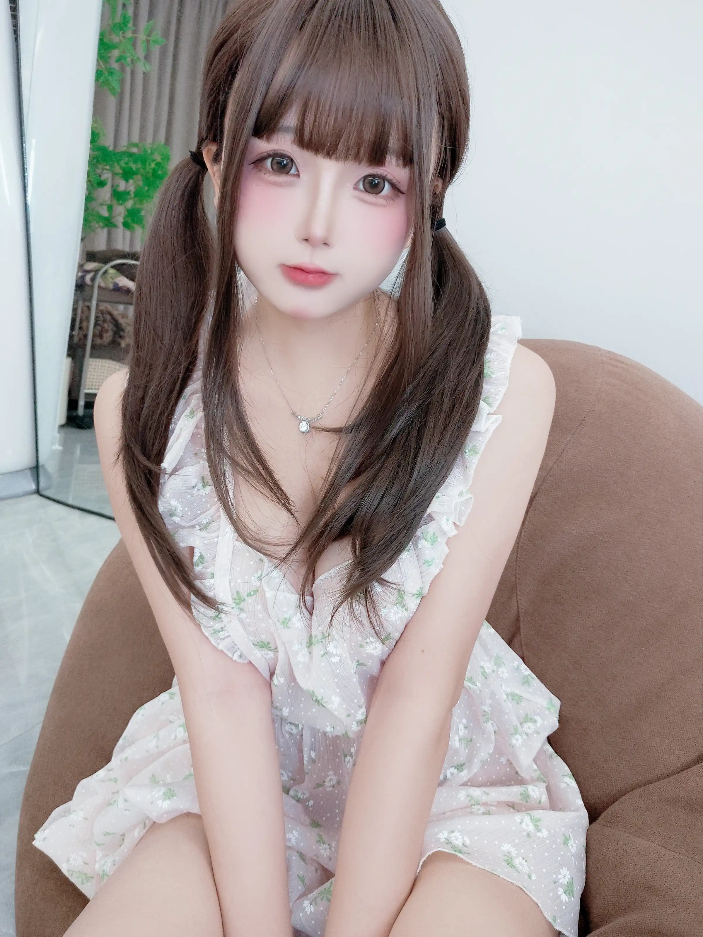 日奈娇 – 小围裙 [25P] 插图3