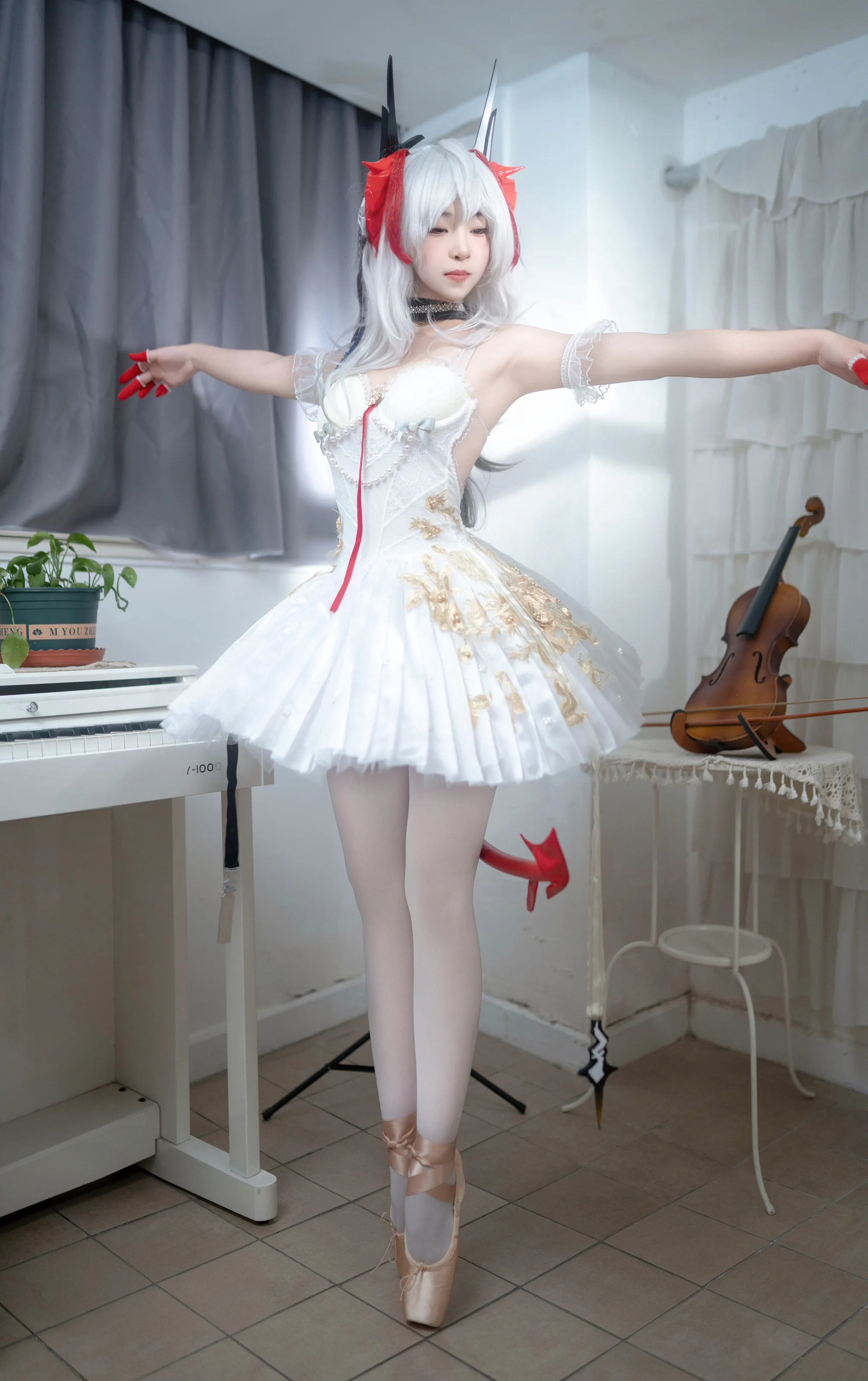 Bangni邦尼 – 明日方舟 W芭蕾舞者 [118P]-66COS