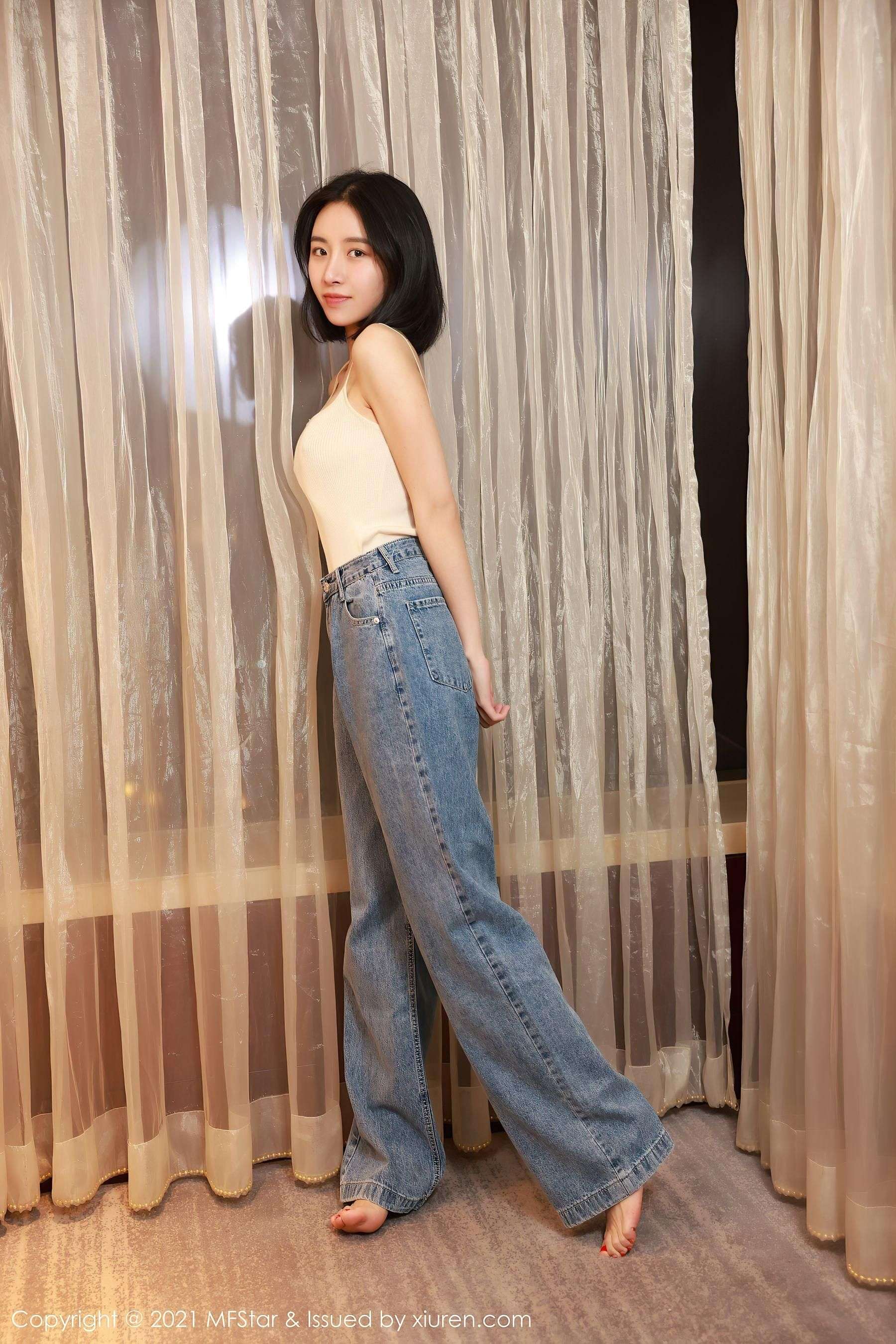 模范学院 Vol.486 模特合集-66COS