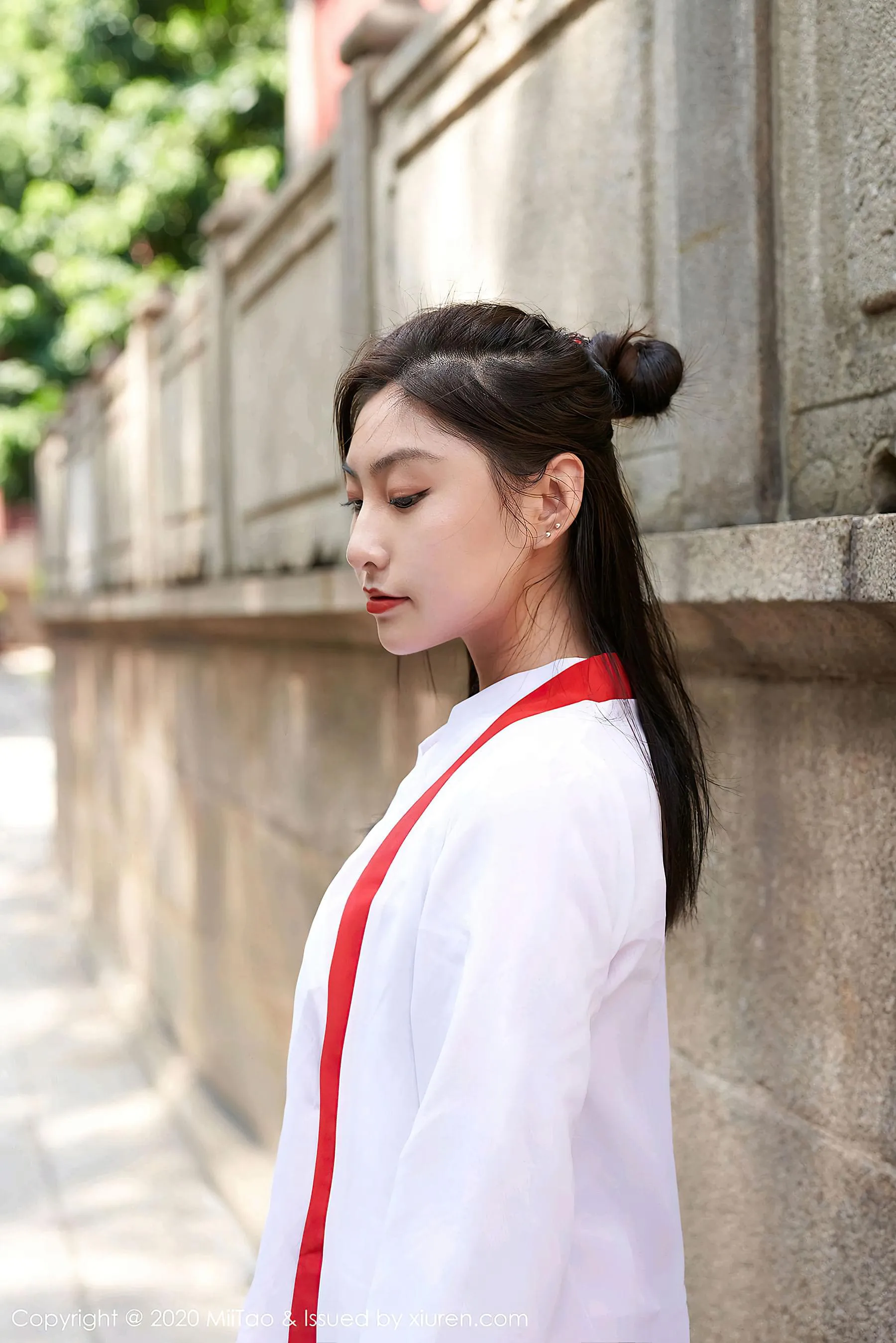 蜜桃社 VOL.142 茵茵简 插图3