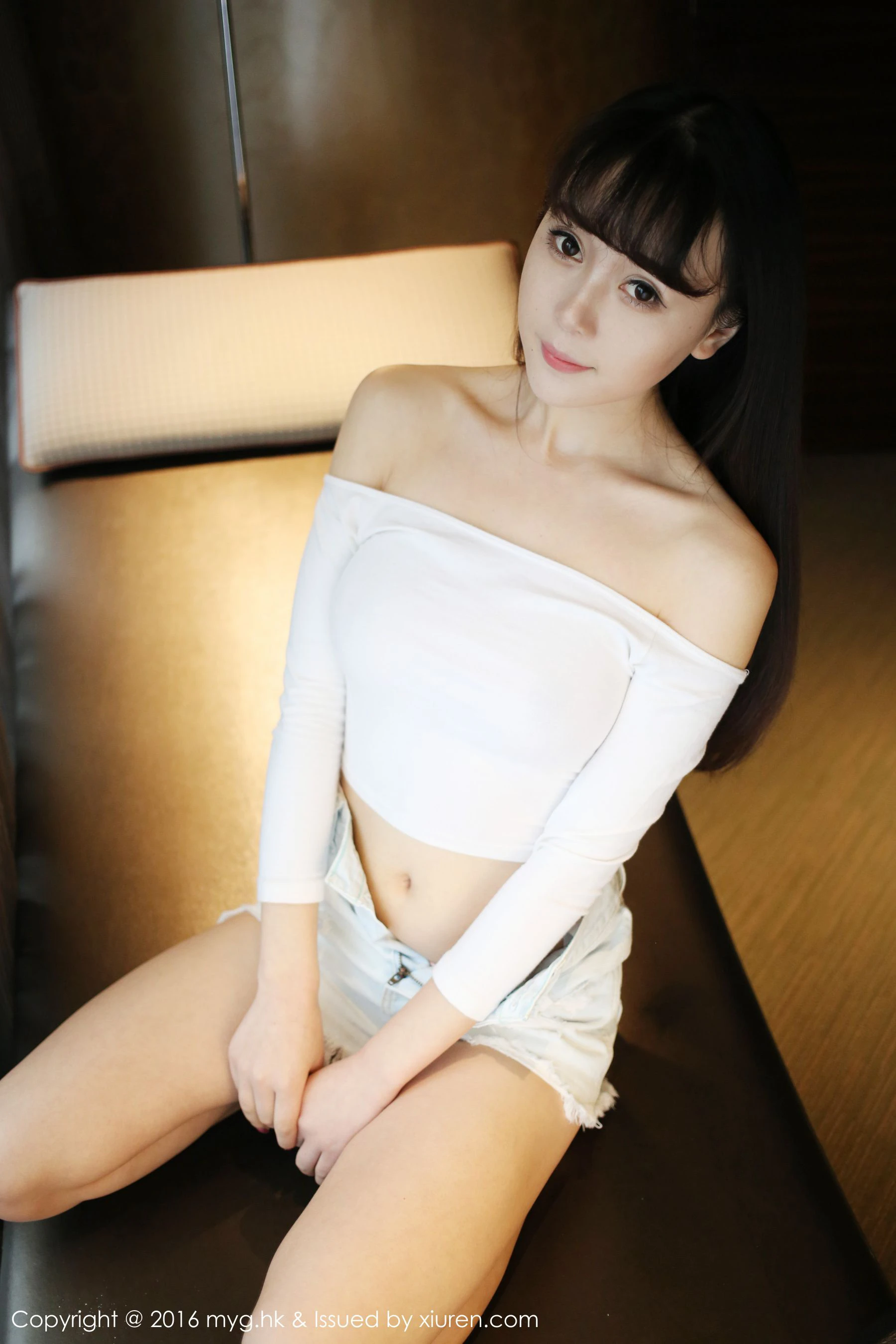 赵小米Kitty《清纯热裤妹子诱惑》 美媛馆 Vol.197 插图3