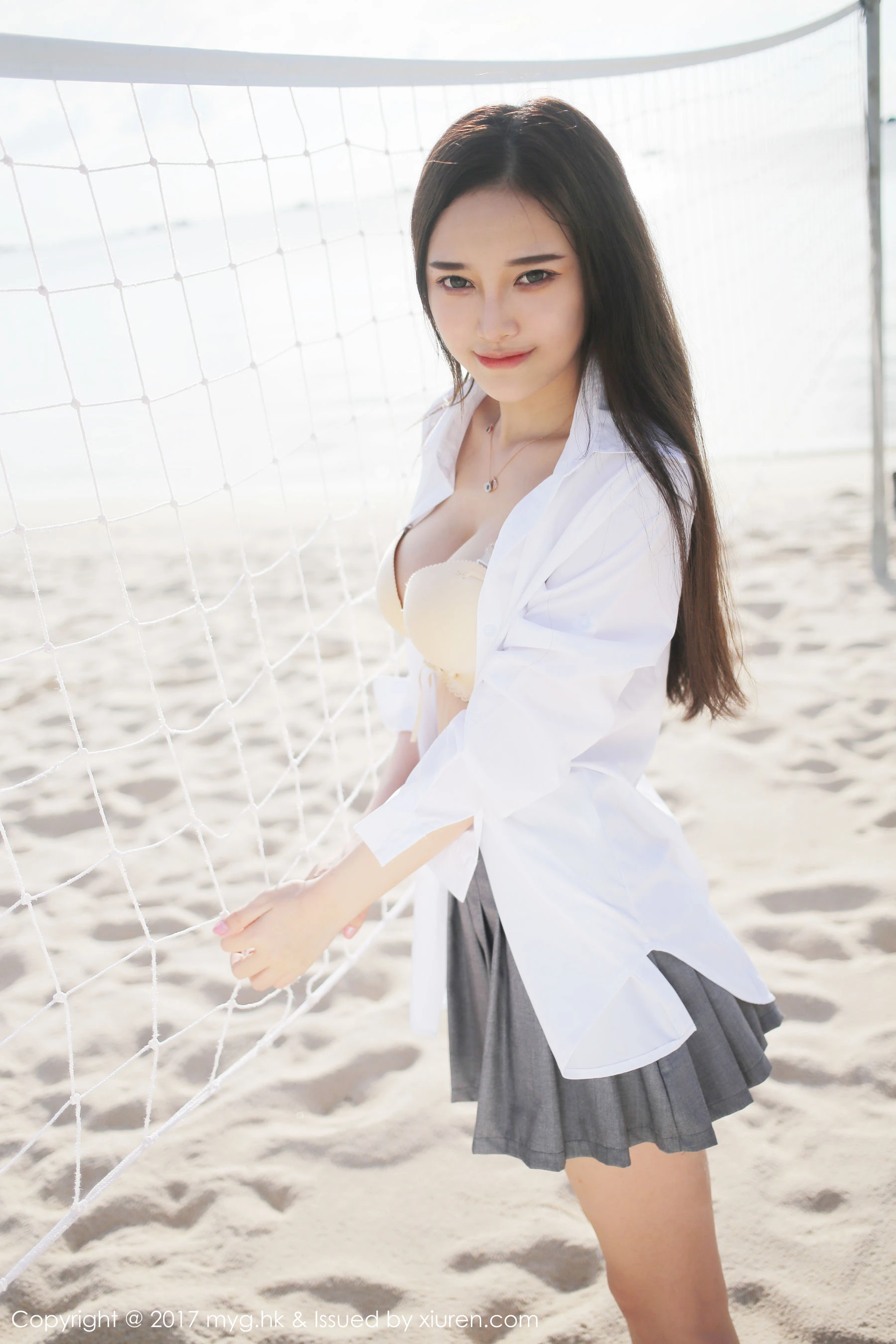 唐琪儿il《海边白衬衫+短裙系列》 美媛馆 VOL.259-66COS