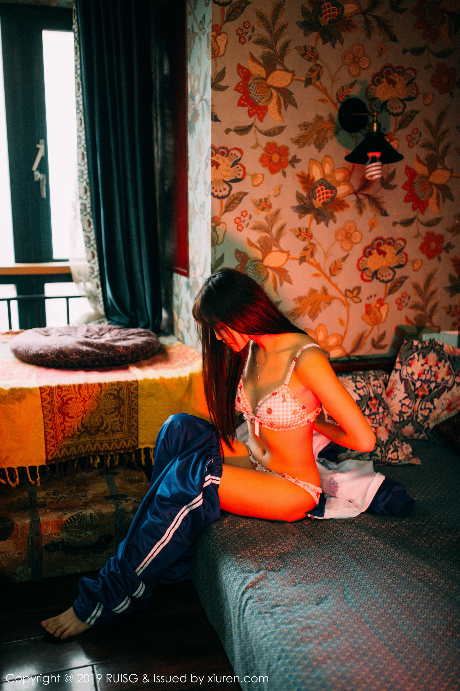 瑞丝馆RUISG Vol.069 圆圆Daphne [50P] 插图4