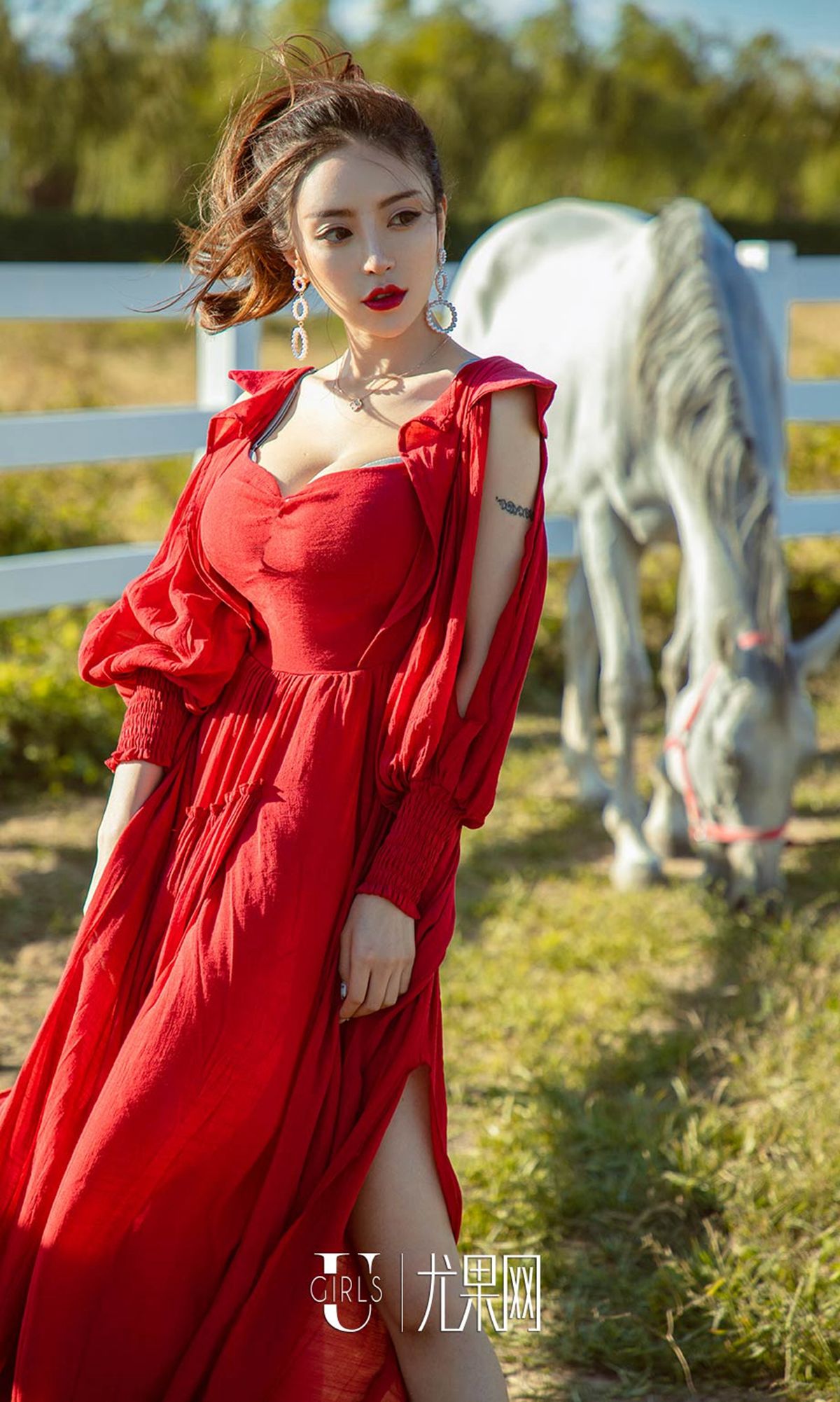 UGirls 爱尤物 No.1247 陈思琪《踏秋》 [35P] 插图5