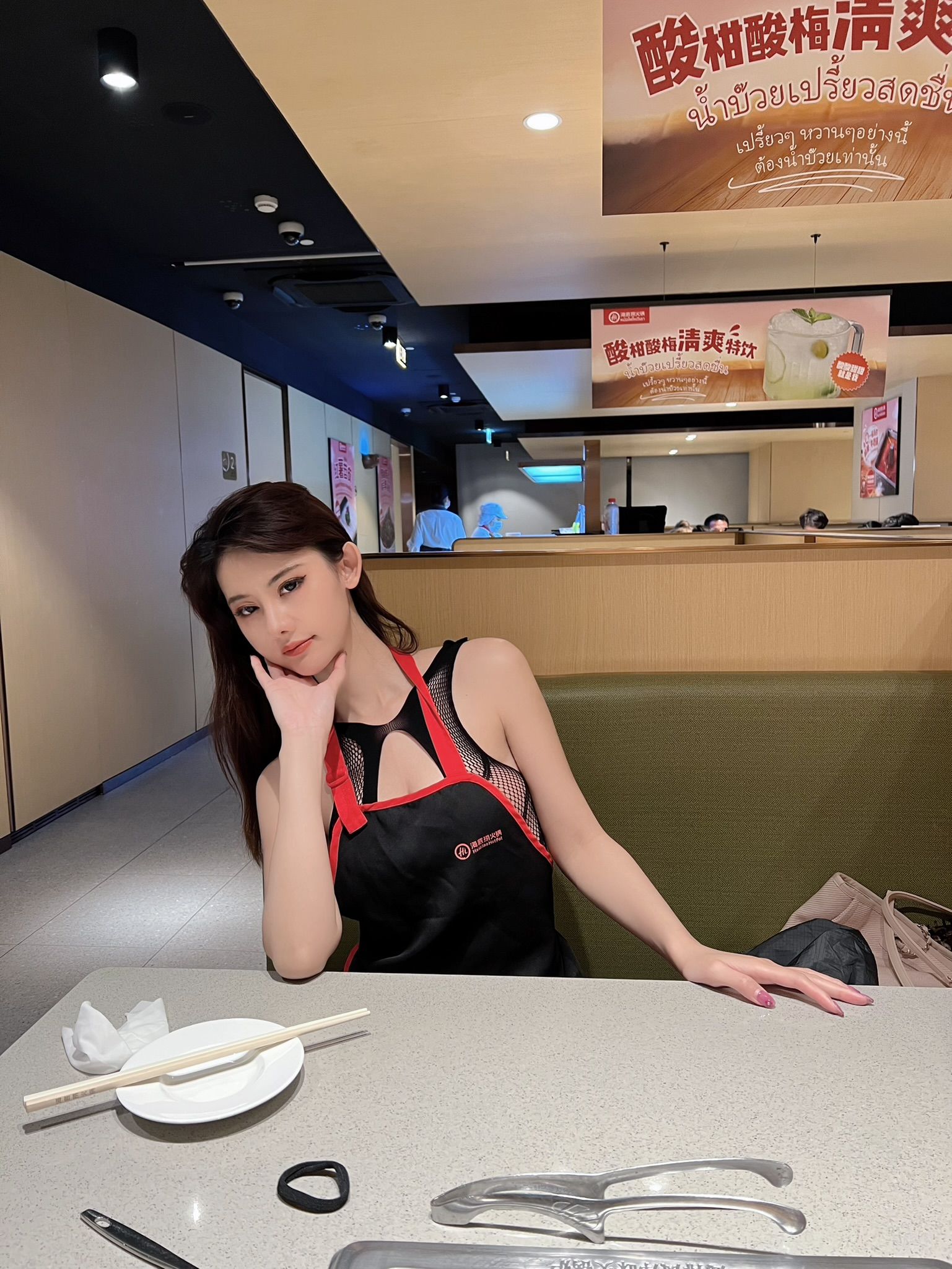 美女模特Azhua19970(阿朱啊) – 海底捞 [9P]-66COS