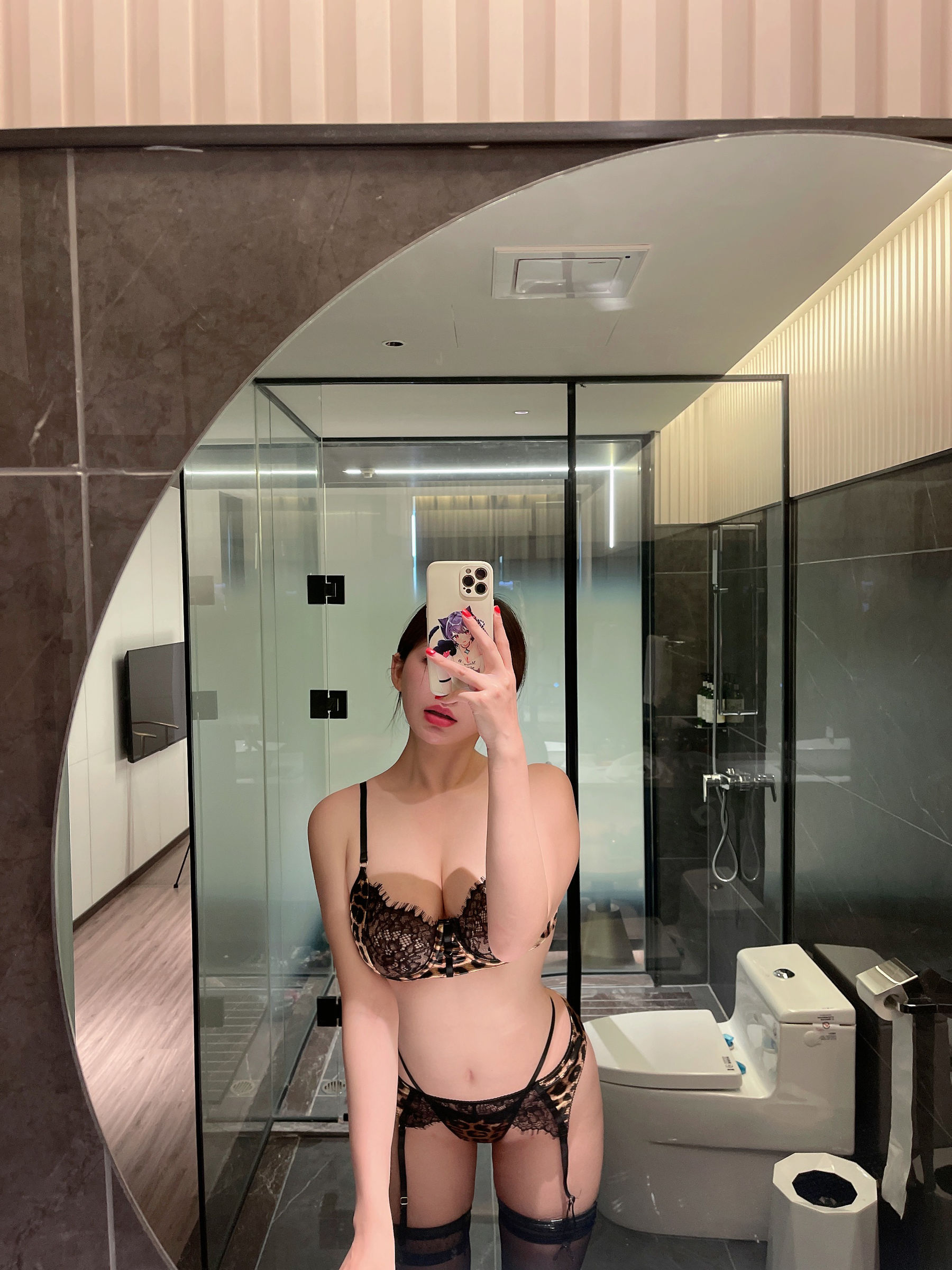 奶宝妹纸 – 豹纹小吊带 [62P]-66COS