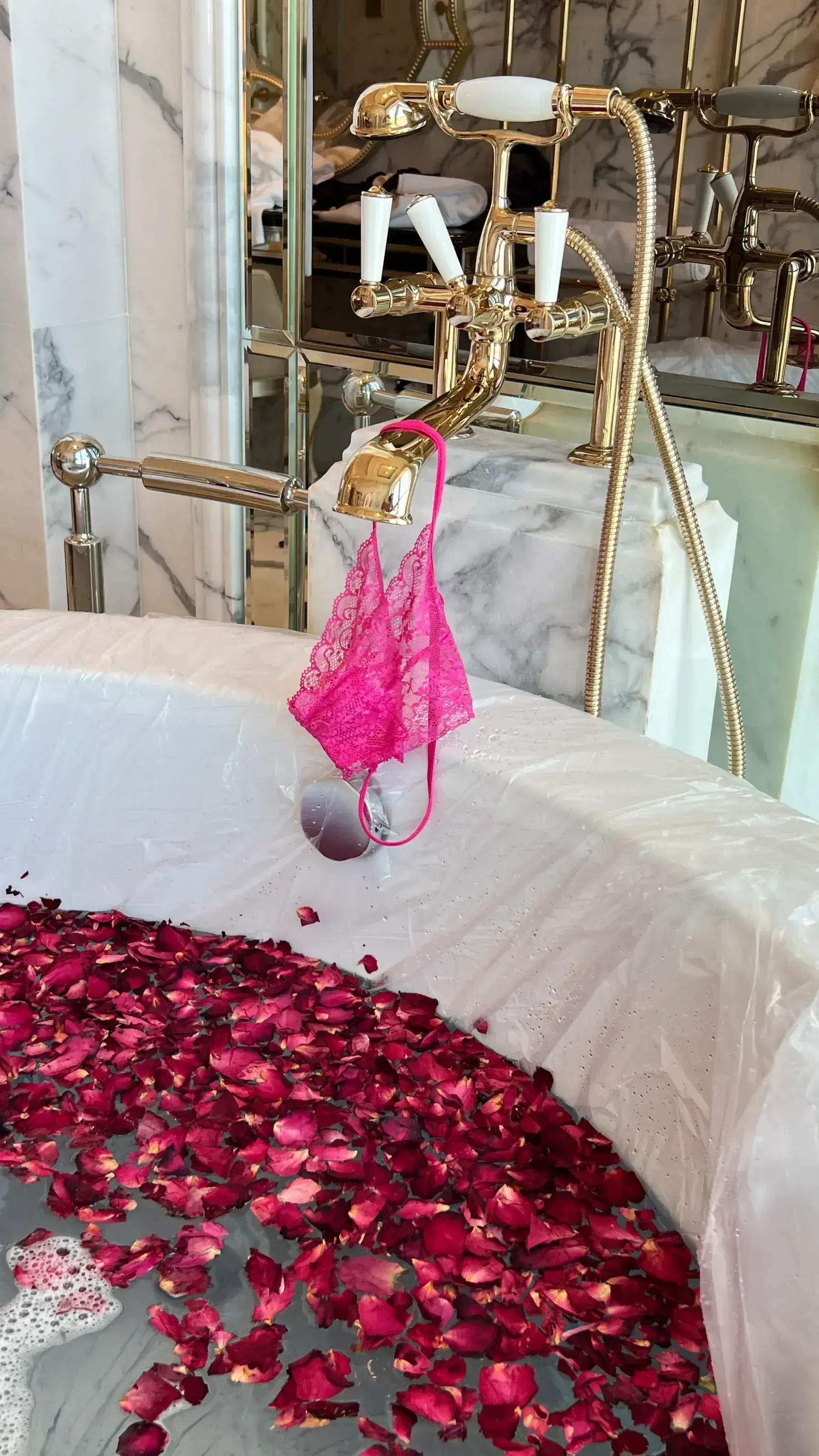 陈大小姐 – 坠入爱河 [58P]-66COS