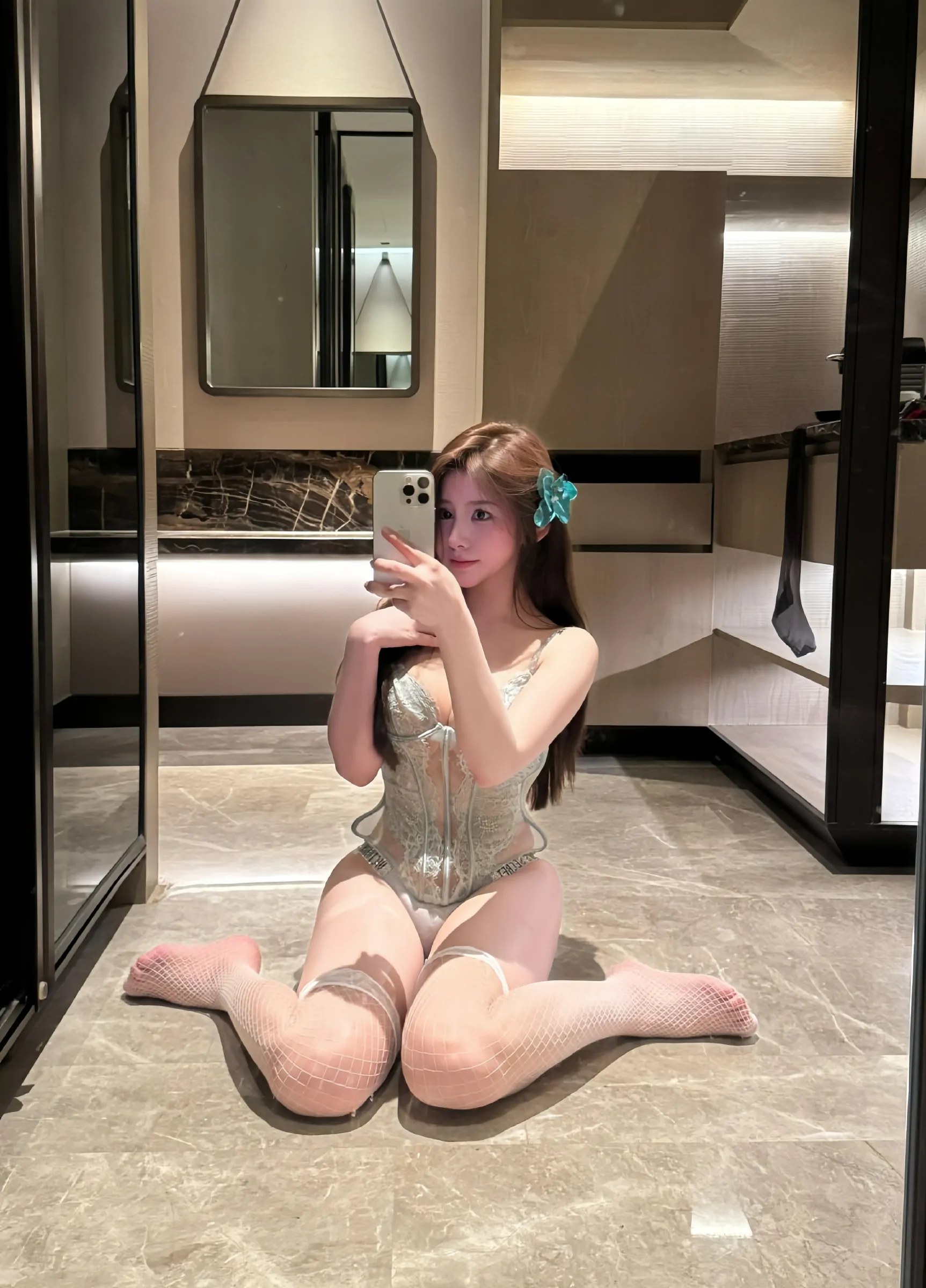 奔跑的晶螺儿 - 性感情趣蕾丝半腿白网丝 [24P] 插图5