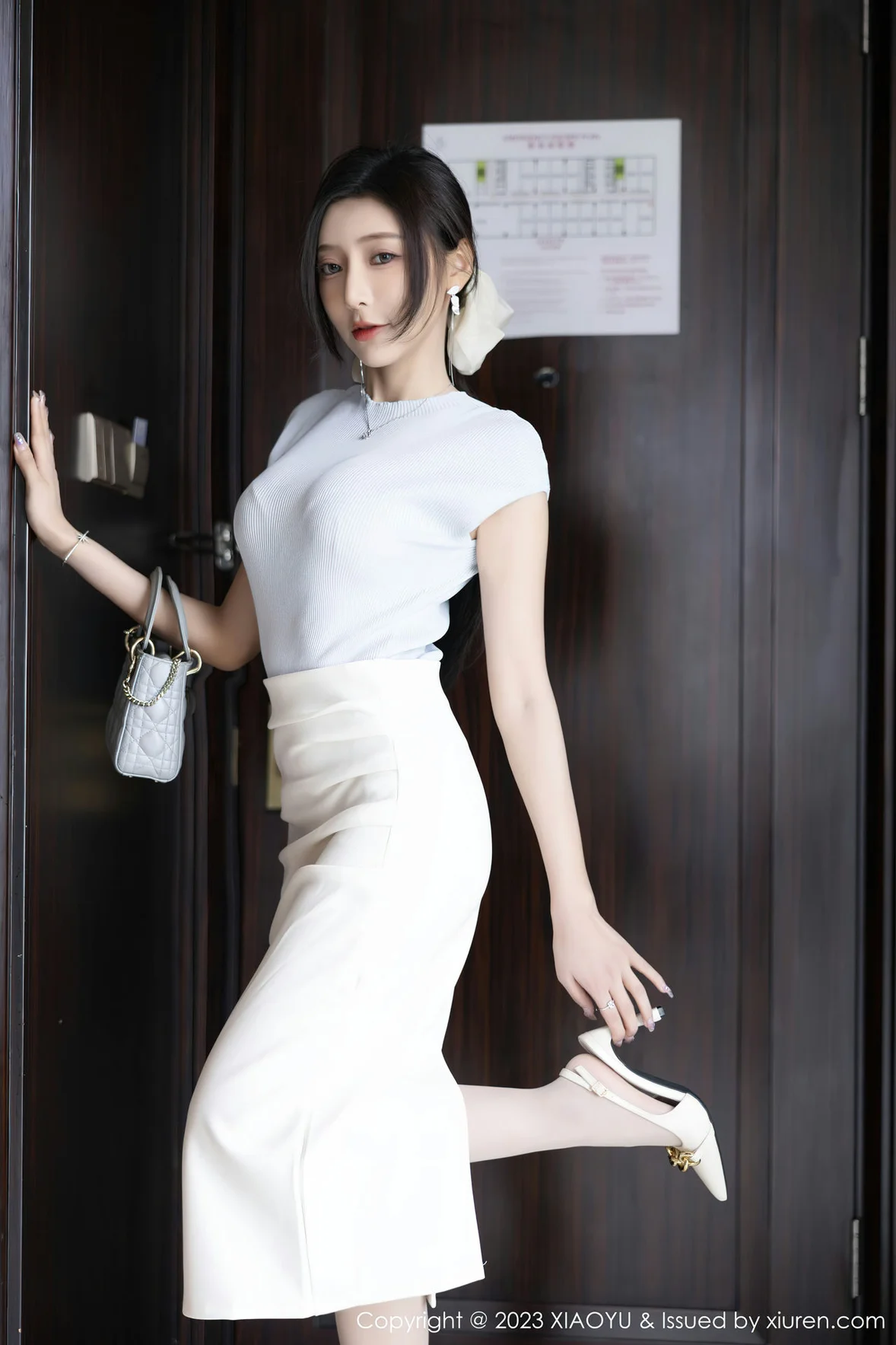 XIAOYU 语画界 Vol.1059 王馨瑶yanni 淡粉色内衣性感写真 [85P]-66COS