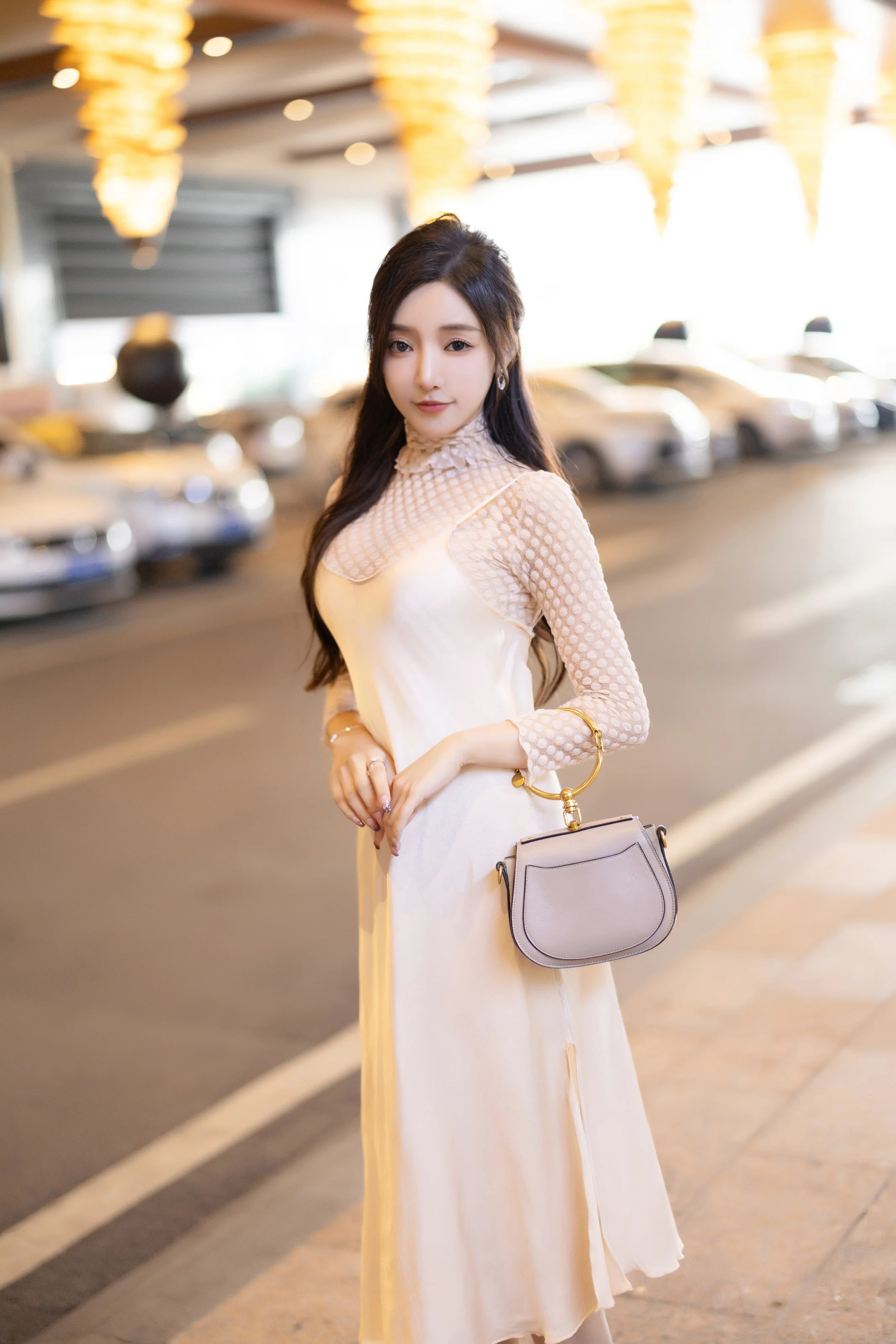 语画界 内购版 Vol.1157 王馨瑶Yanni 白色丝袜 [121P] 插图2