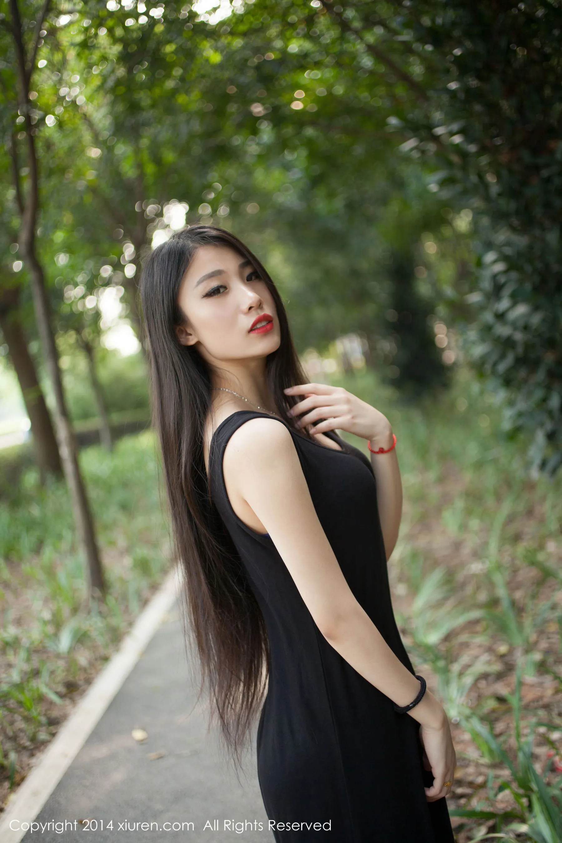 无敌美臀妹子战姝羽Zina 秀人网 No.169-66COS