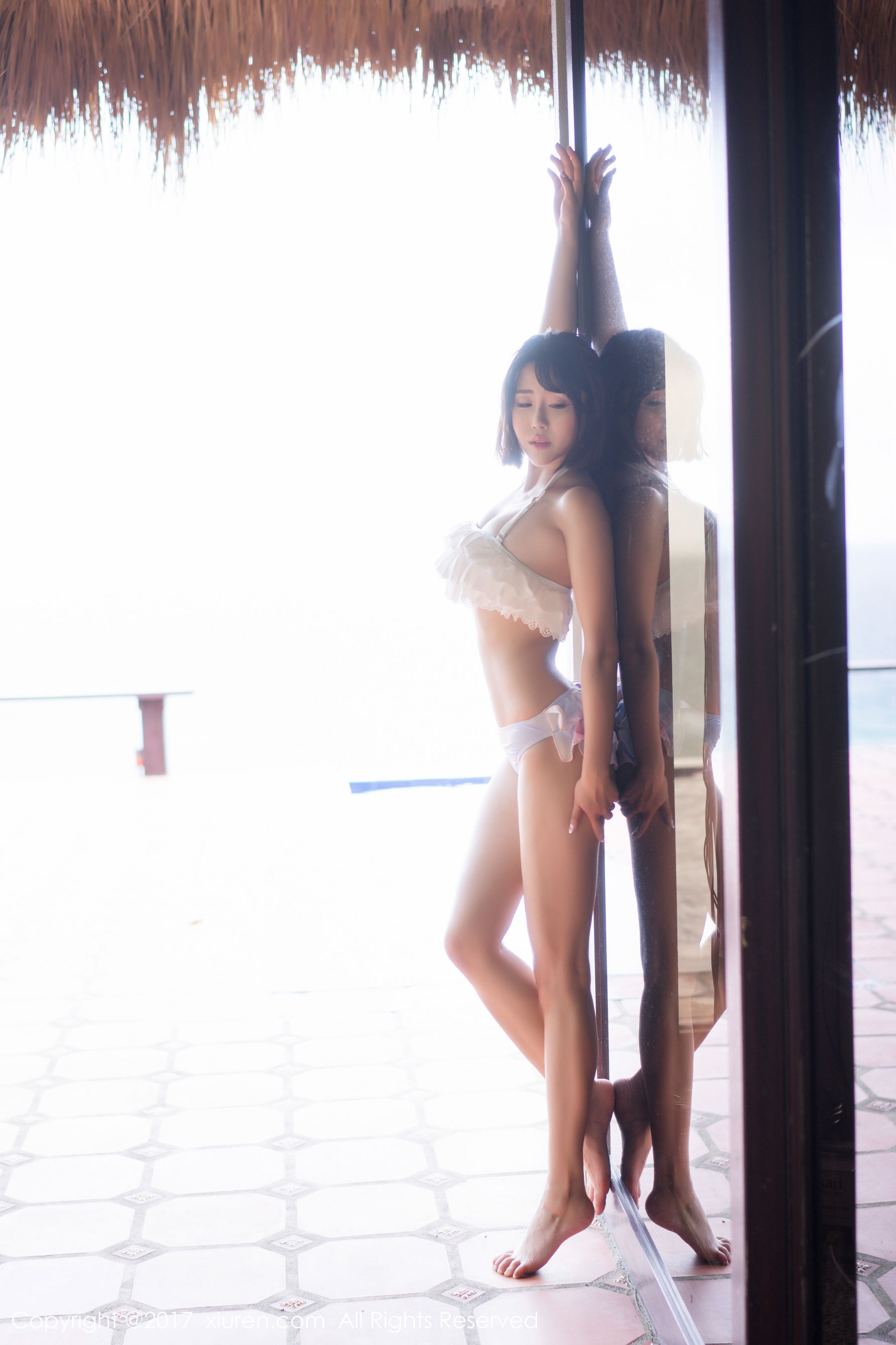 兜豆靓Youlina《室外清新，室内性感特写》 XiuRen 秀人网 NO.814-66COS