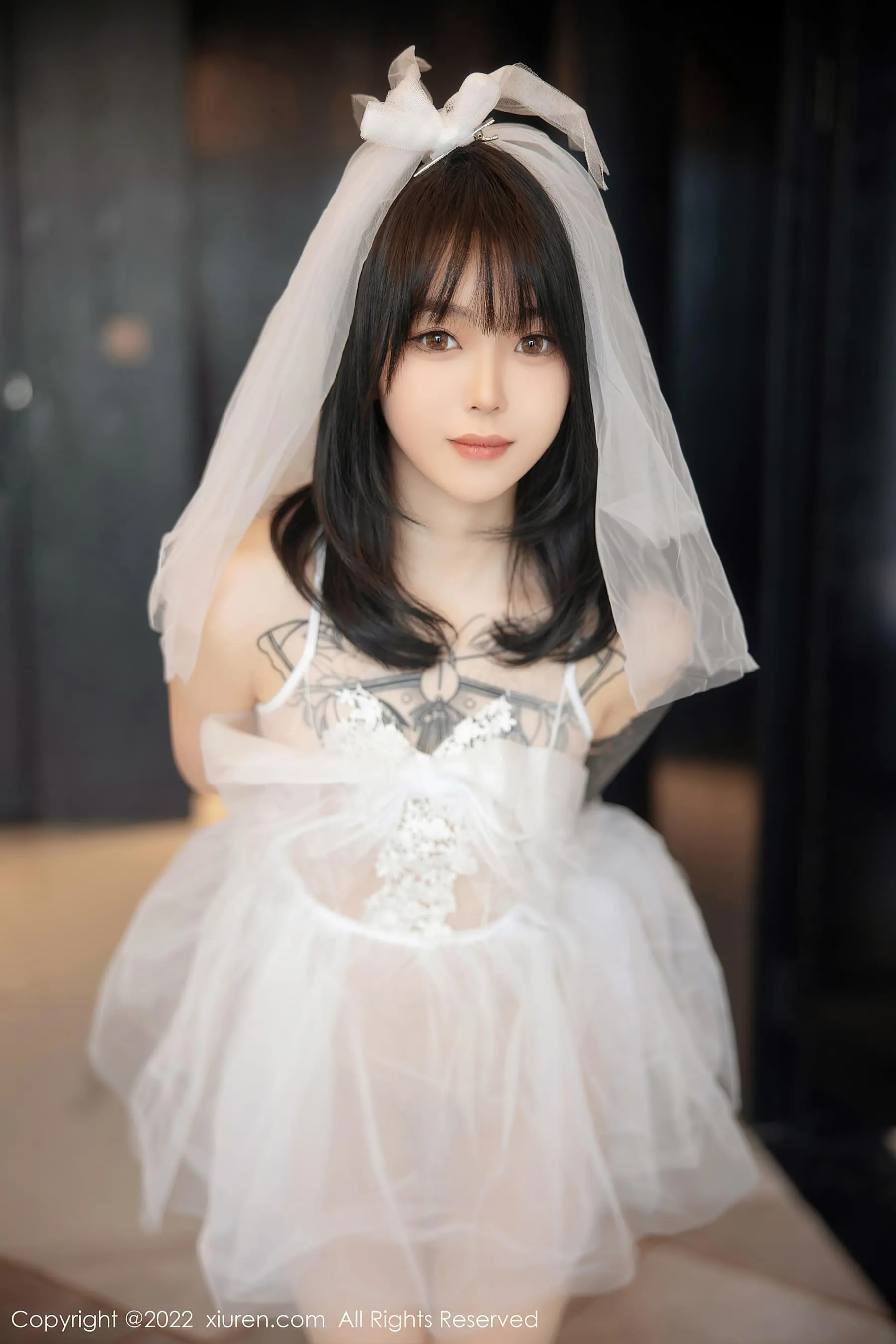秀人网 No.5212 奶瓶. 婚纱服美腿-66COS