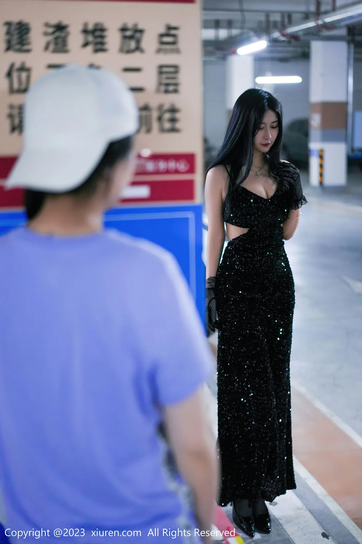 XiuRen 秀人 No.6881 laura阿姣 停车场尾随主题性感写真 [70P] 插图4