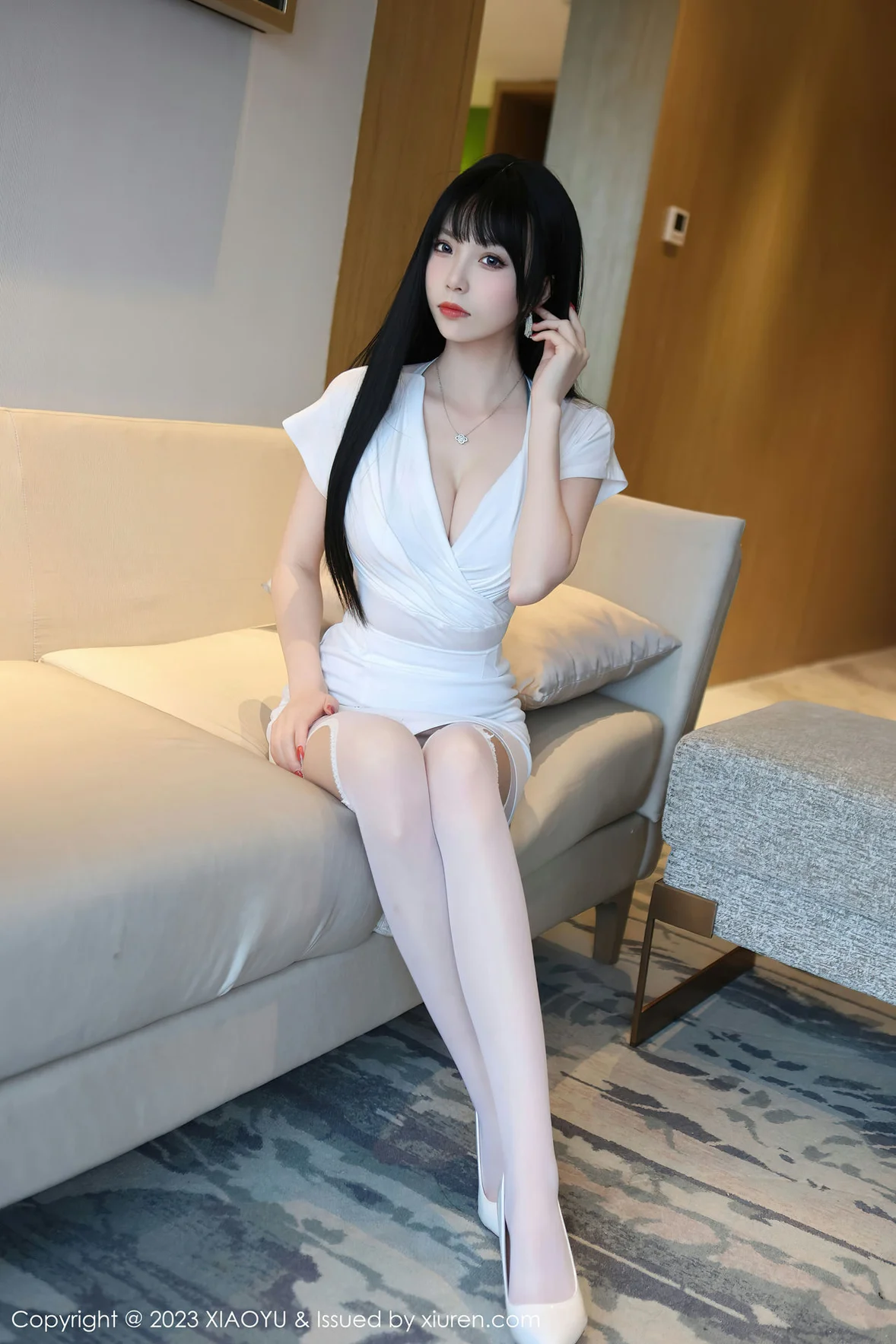 XiuRen 秀人 No.6897 江七七 墨绿色蕾丝内衣性感写真 [81P]-66COS