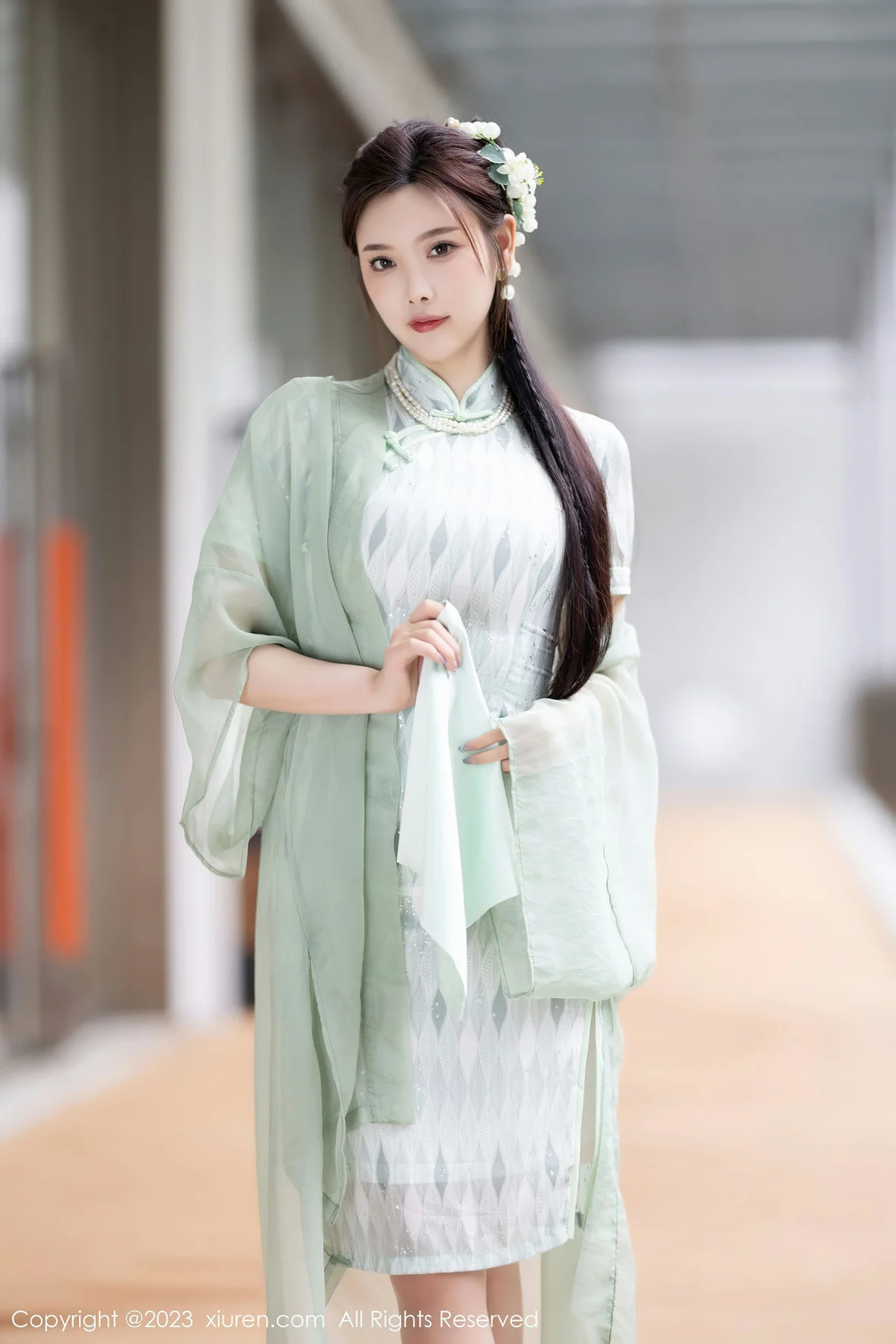 XiuRen 秀人 No.6983 杨晨晨Yome 淡绿色旗袍性感写真 [85P]-66COS