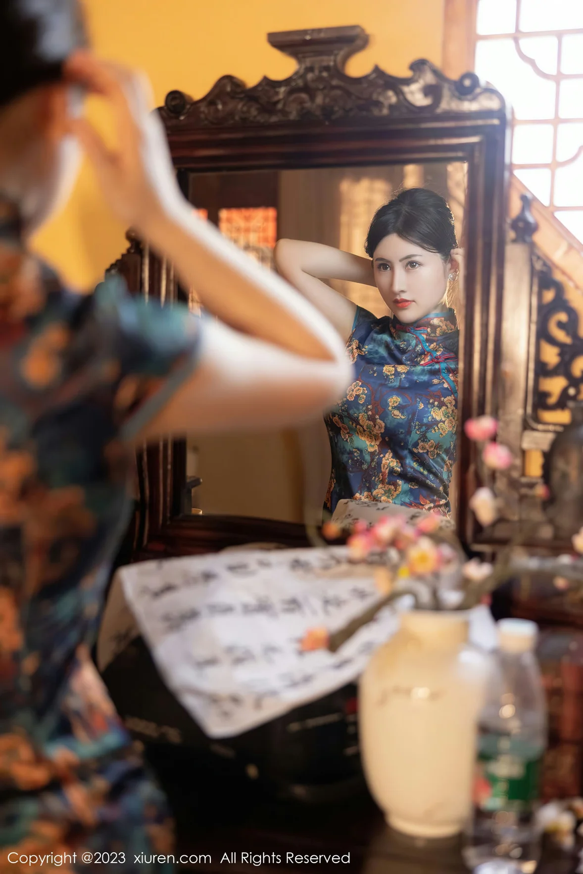 XiuRen 秀人 No.7051 诗诗kiki 蓝色图纹旗袍性感写真 [83P]-66COS