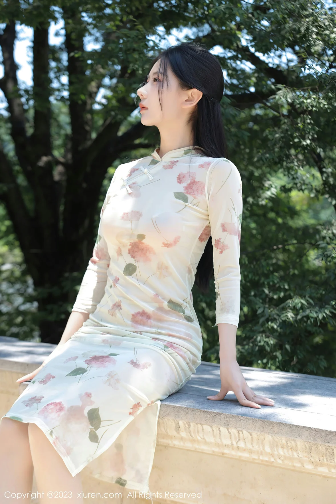 XiuRen 秀人 No.7168 尹甜甜 米色旗袍性感写真 [47P]-66COS