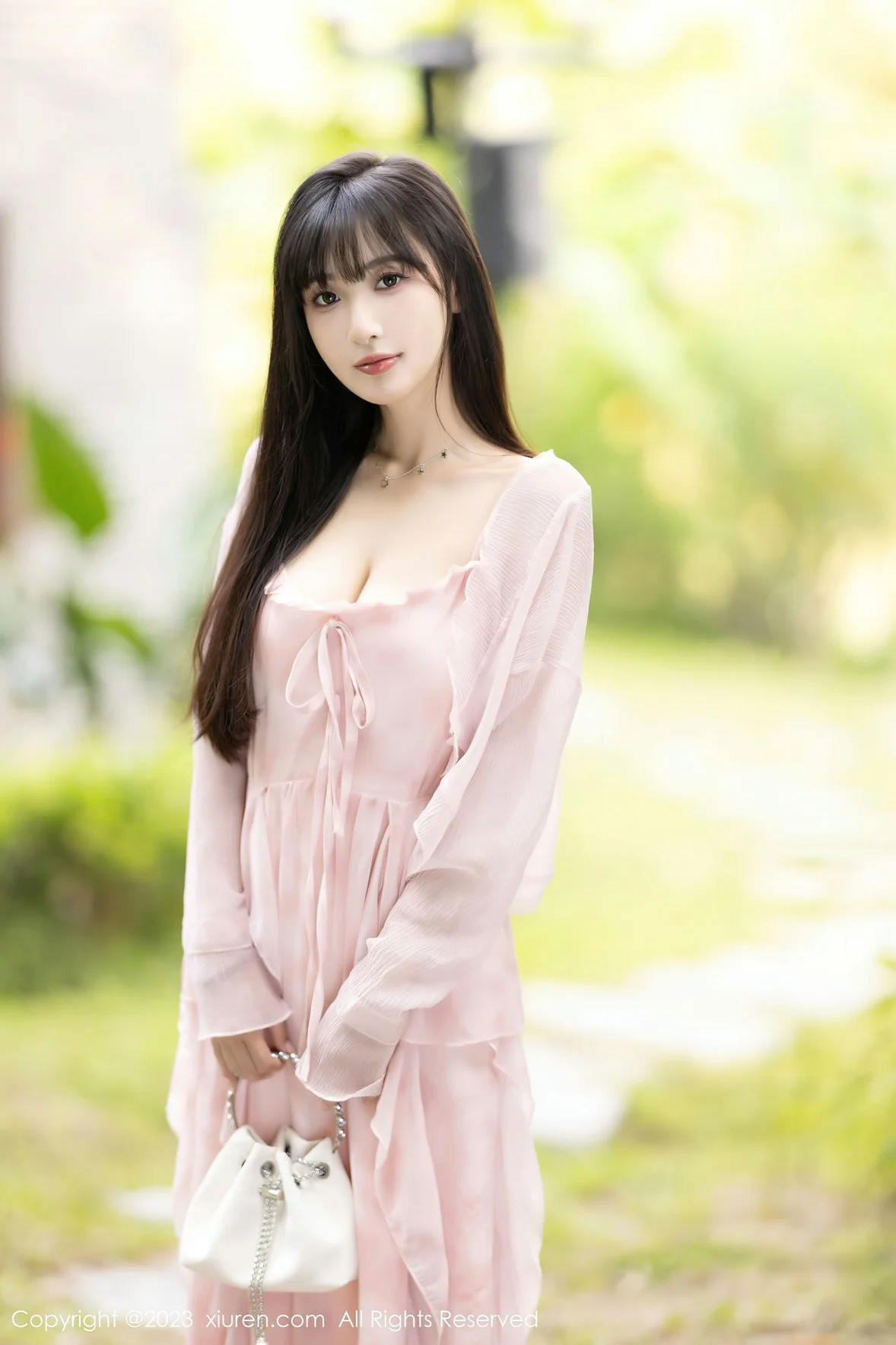 XiuRen 秀人 No.7263 林星阑 粉色丝袜安吉旅拍 [84P]-66COS