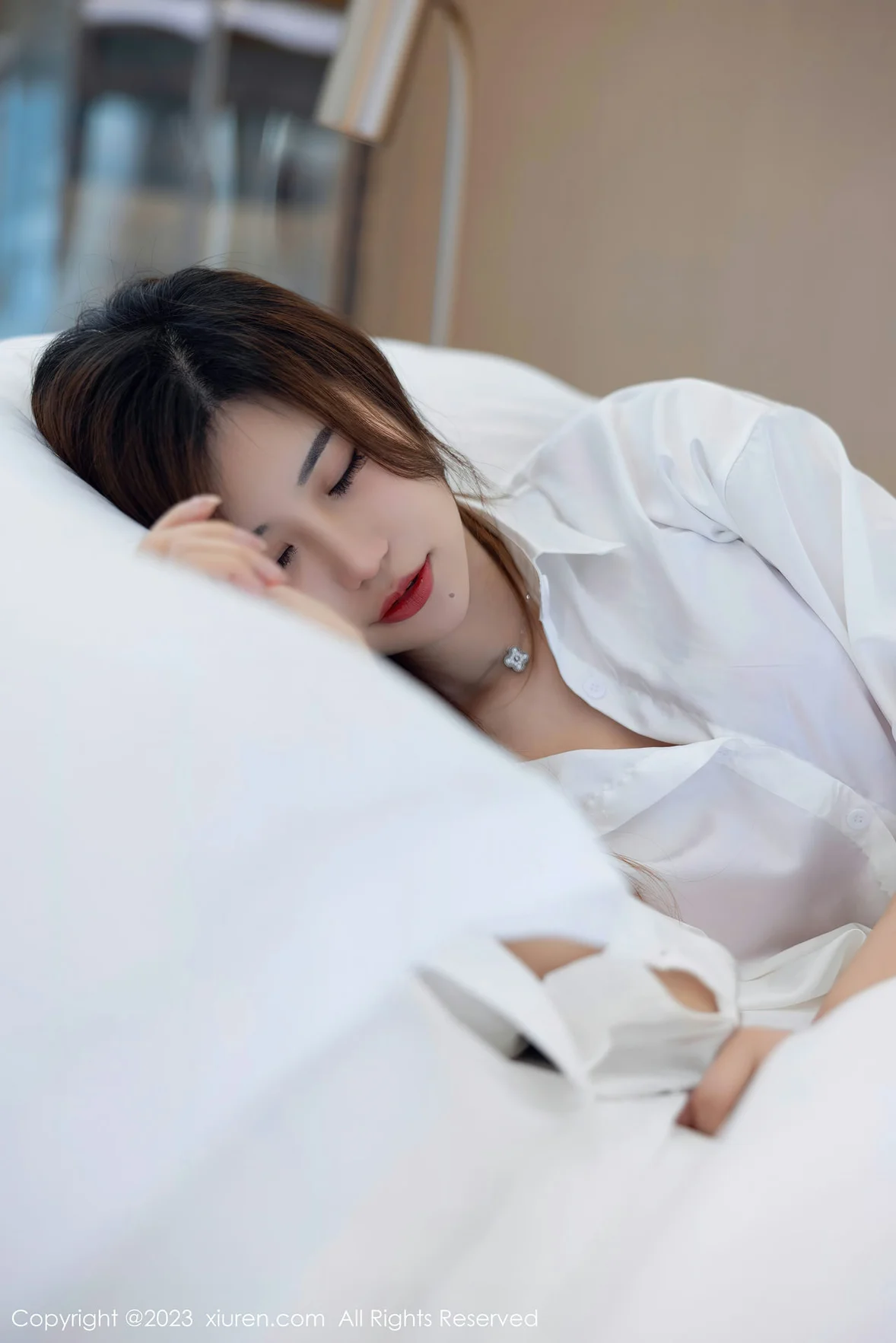 秀人网 No.7358 绮里嘉ula 村衣丝袜性感写真 [114P]-66COS