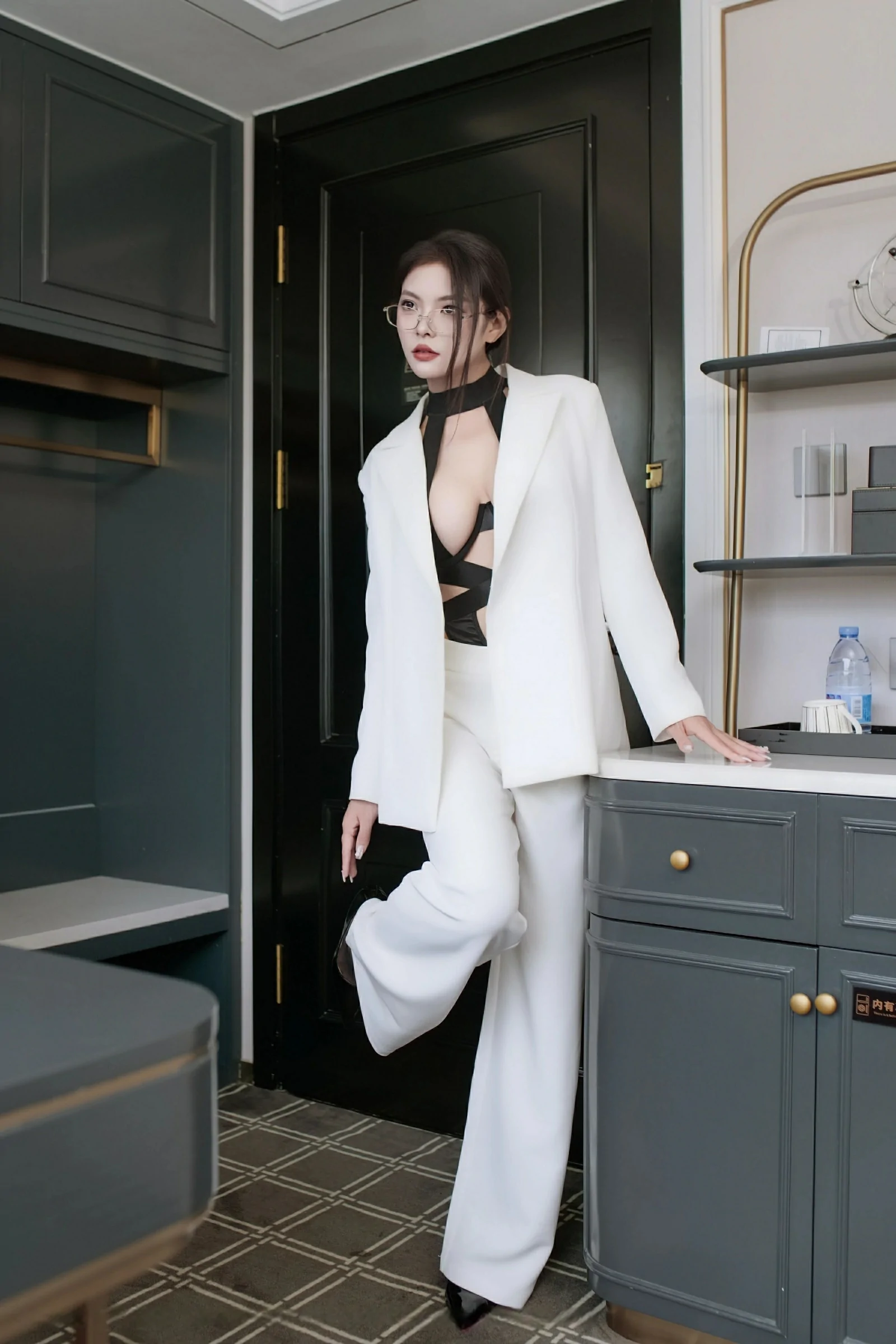 秀人网 No.10464 冬安 [94P] 插图3