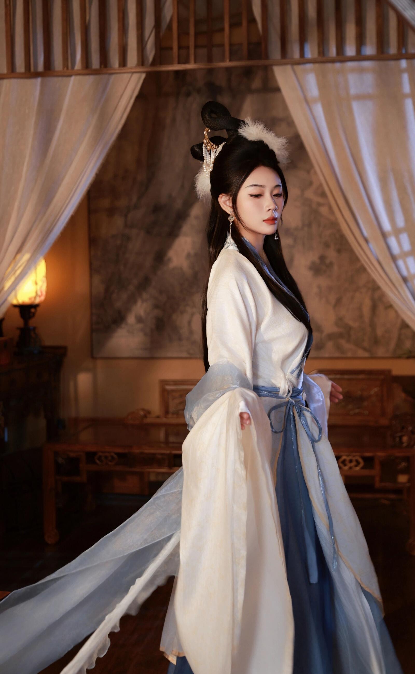 秀人网 No.10835 南乔 [75P] 插图5