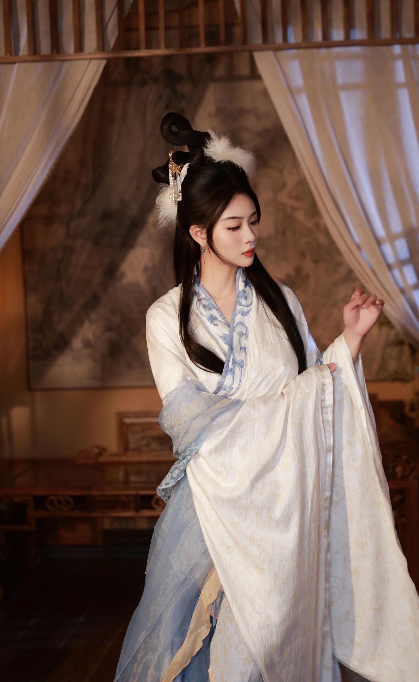 秀人网 No.10835 南乔 [75P] 插图4