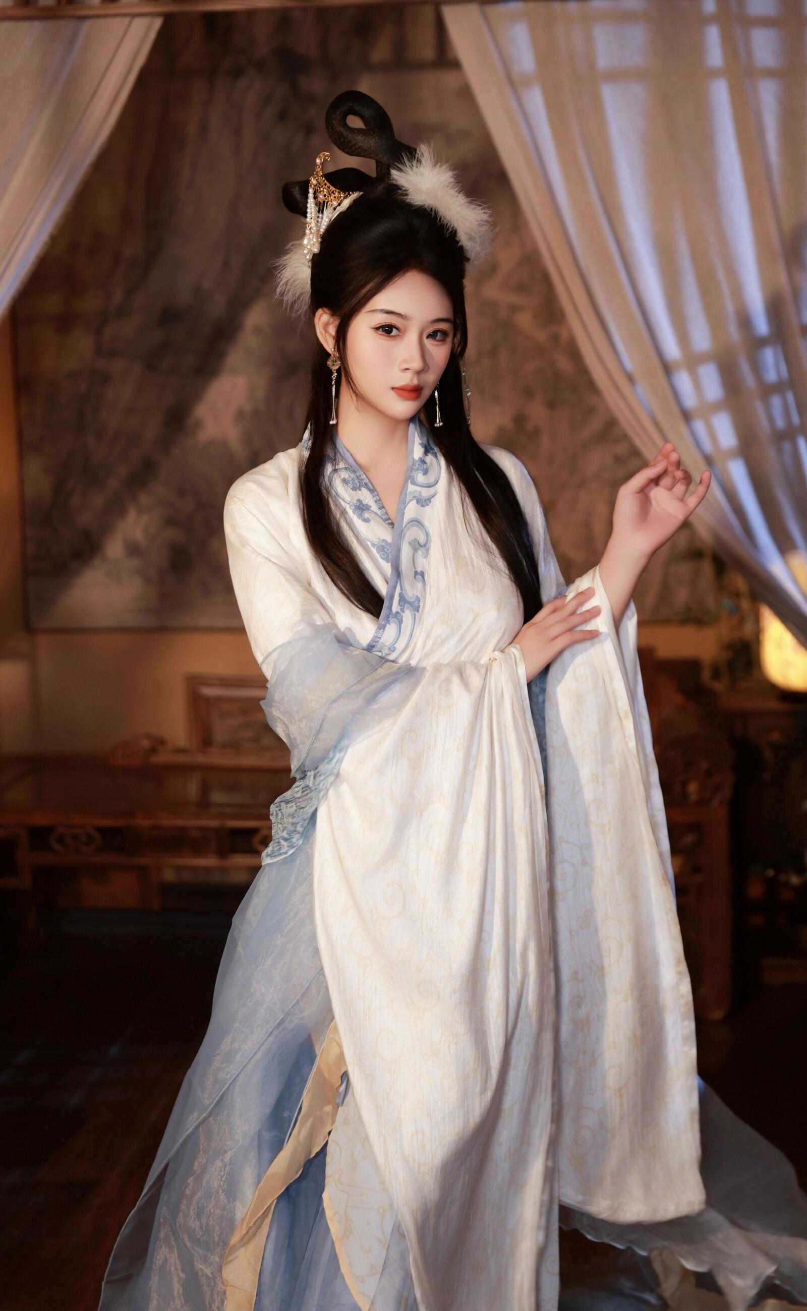 秀人网 No.10835 南乔 [75P]-66COS