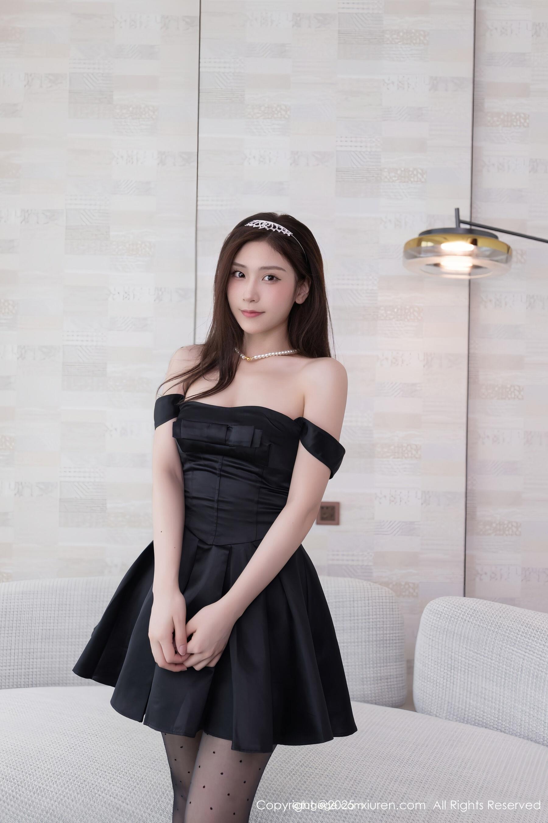 秀人网 刘婷婷 No.10878 [71P]-66COS