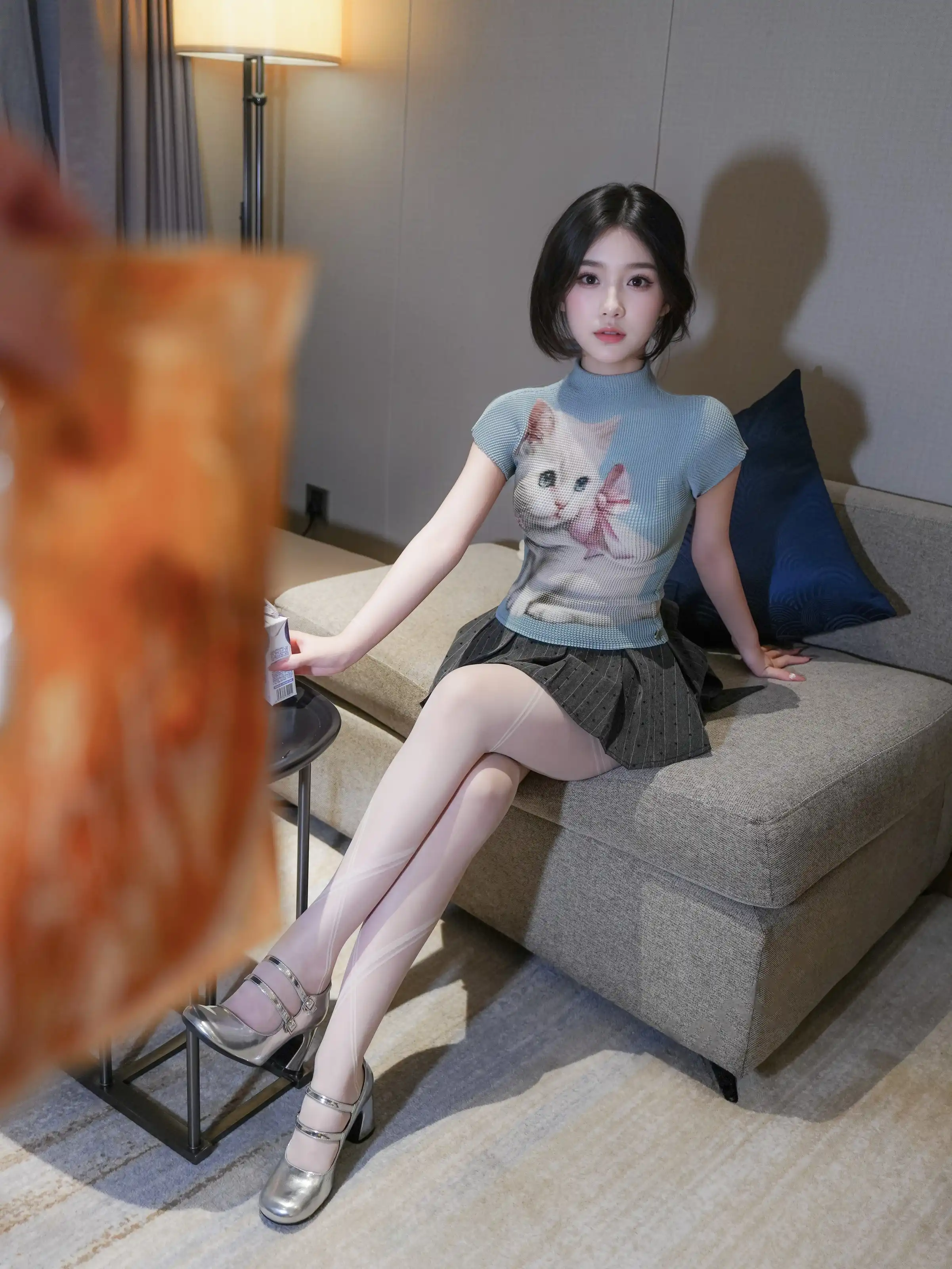 XiuRen 内购版 No.10830 汁汁 爱吃鸡腿的姑娘 [77P] 插图5